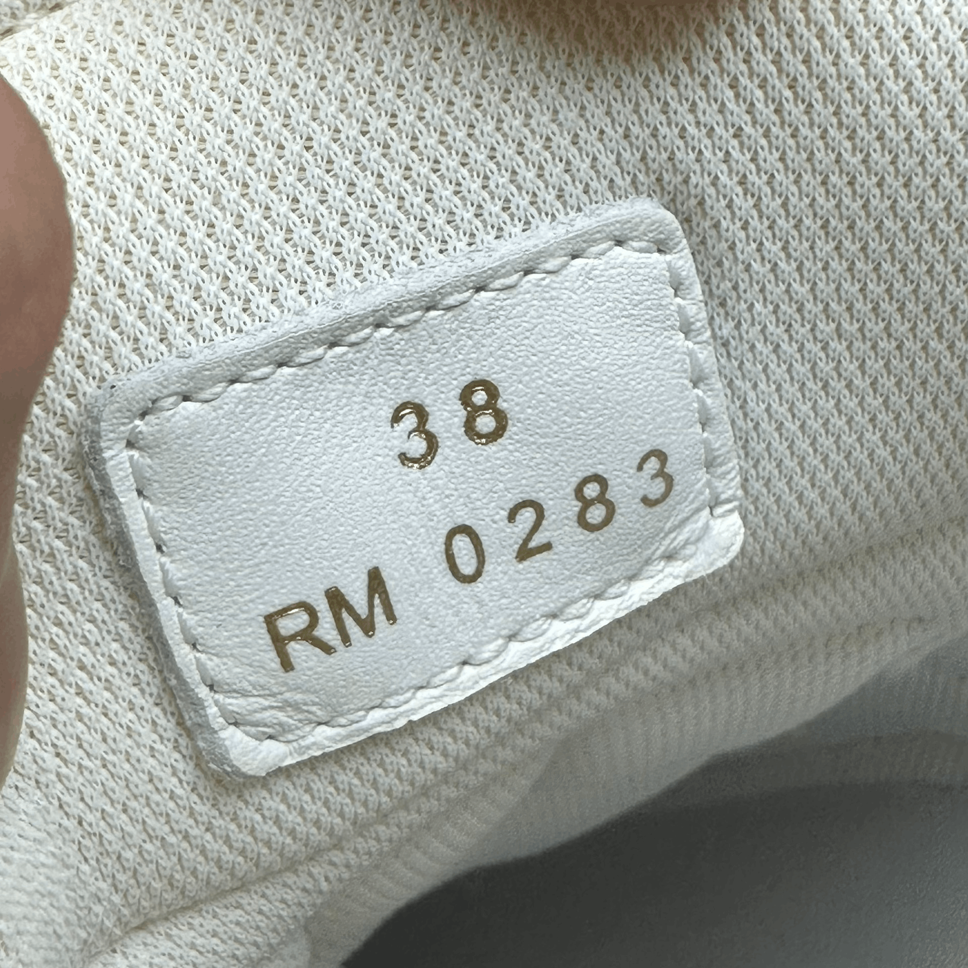Celine Celine Casual Lowtop Sneakers it_38 Women Size US 8 / IT 38 - 9 Thumbnail