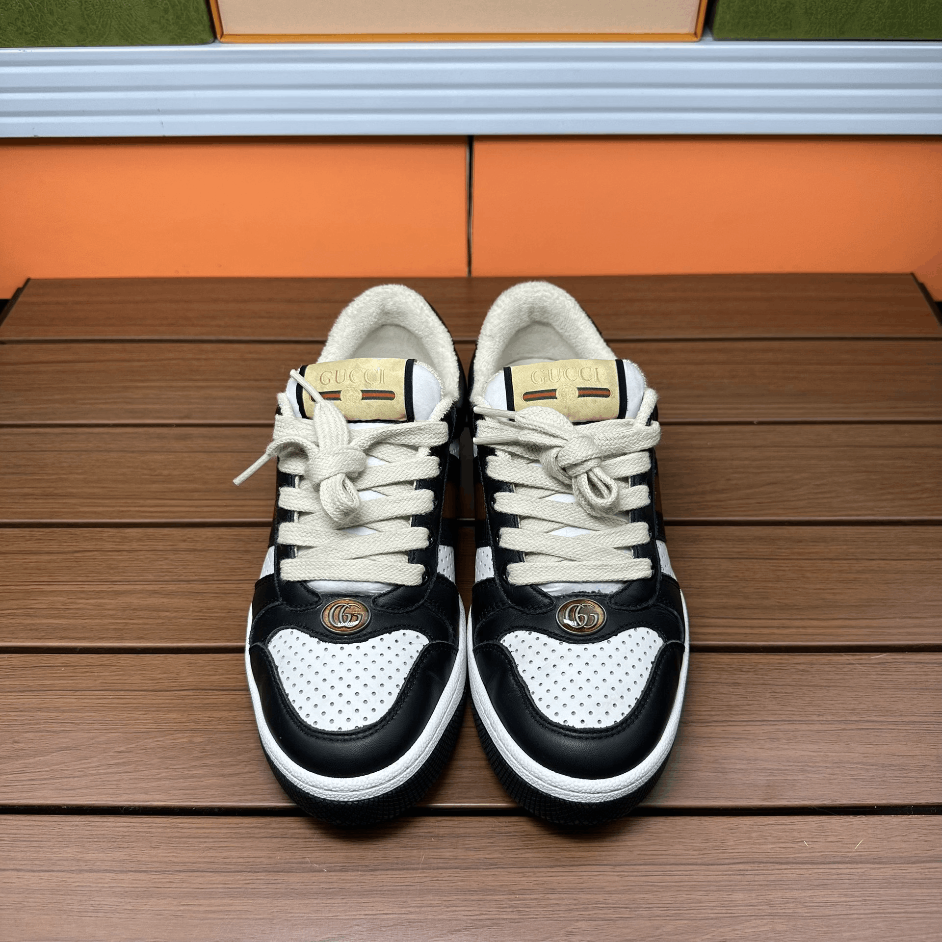 Gucci Gucci Black Lowtop Sneakers it_35-5 Women Size US 5.5 / IT 35.5 - 4 Thumbnail