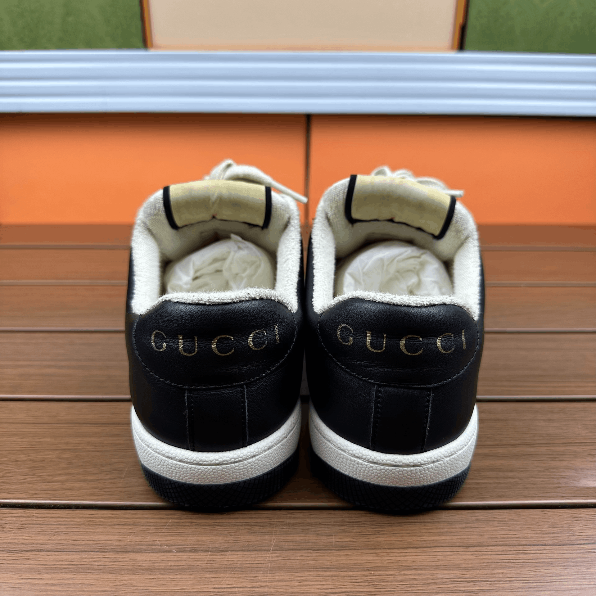 Gucci Gucci Black Lowtop Sneakers it_35-5 Women Size US 5.5 / IT 35.5 - 5 Thumbnail