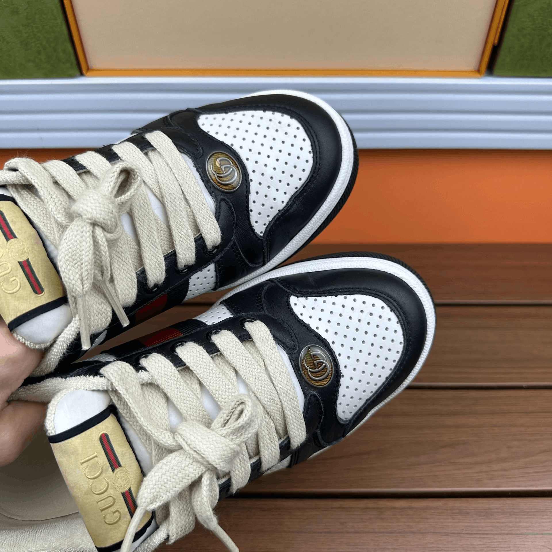 Gucci Gucci Black Lowtop Sneakers it_35-5 Women Size US 5.5 / IT 35.5 - 7 Thumbnail