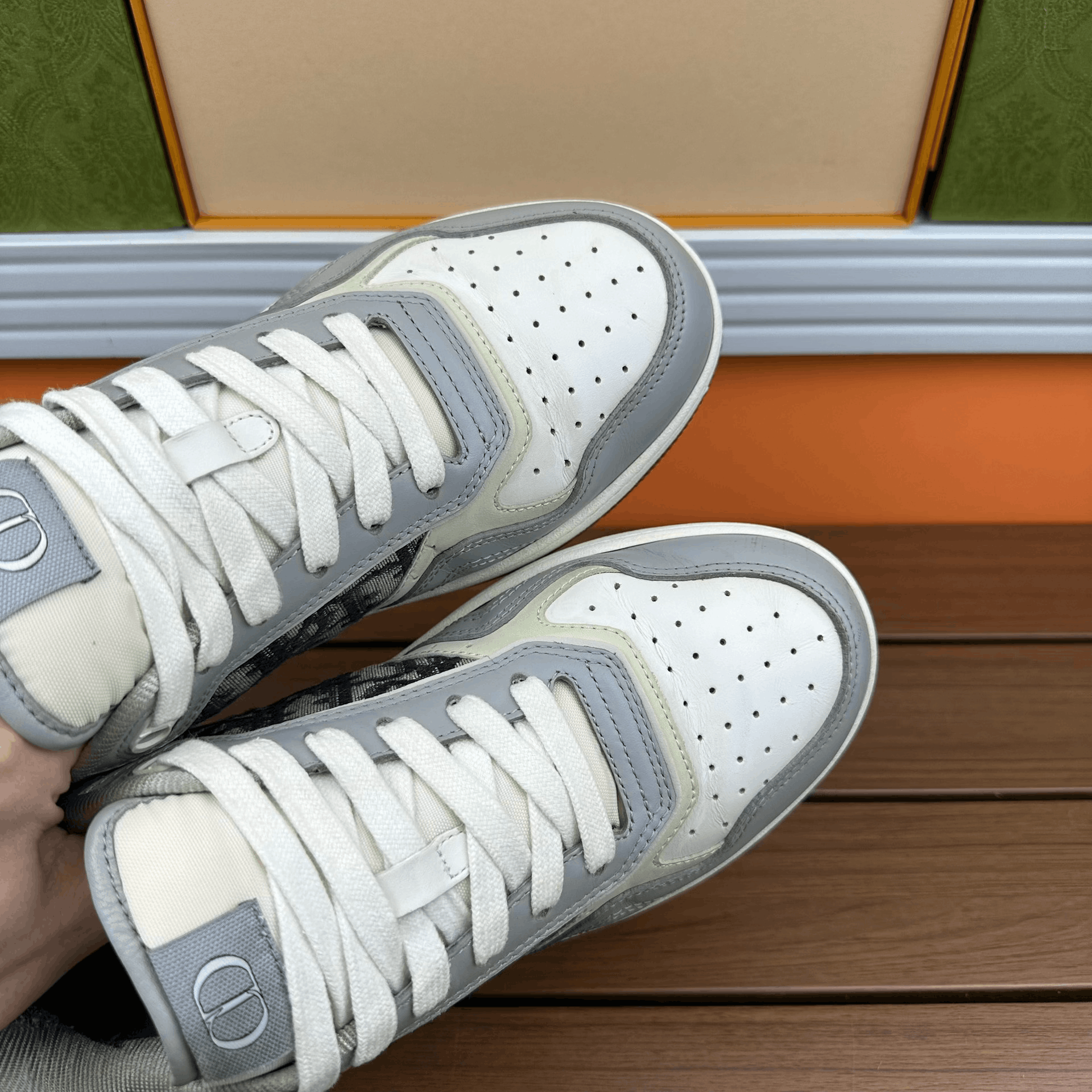 Dior Dior Printed White Lowtop Sneakers 6 Men Size US 6 / EU 39 - 6 Thumbnail