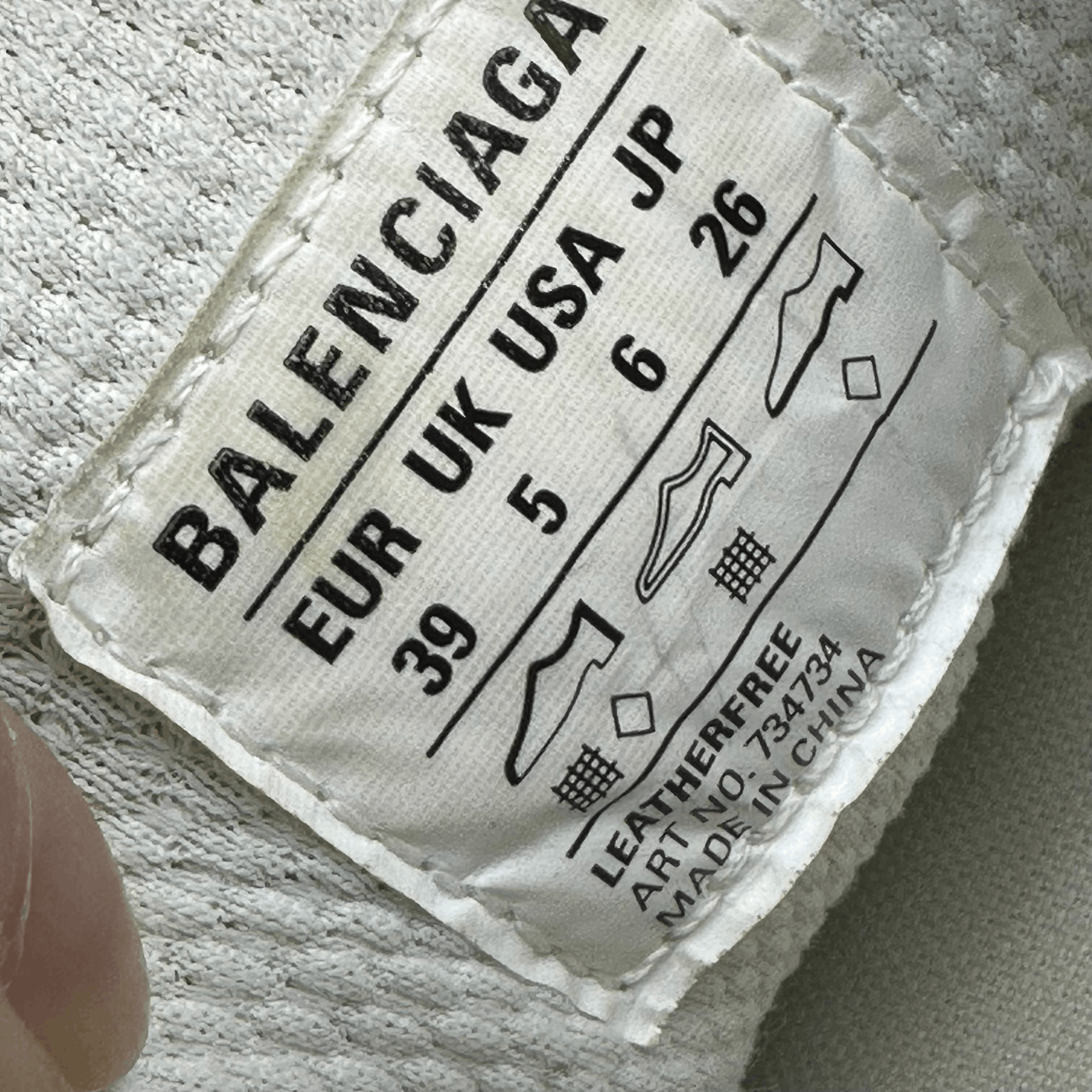 Balenciaga Balenciaga Lowtop Sneakers it_39 Women Size US 9 / IT 39 - 9 Thumbnail