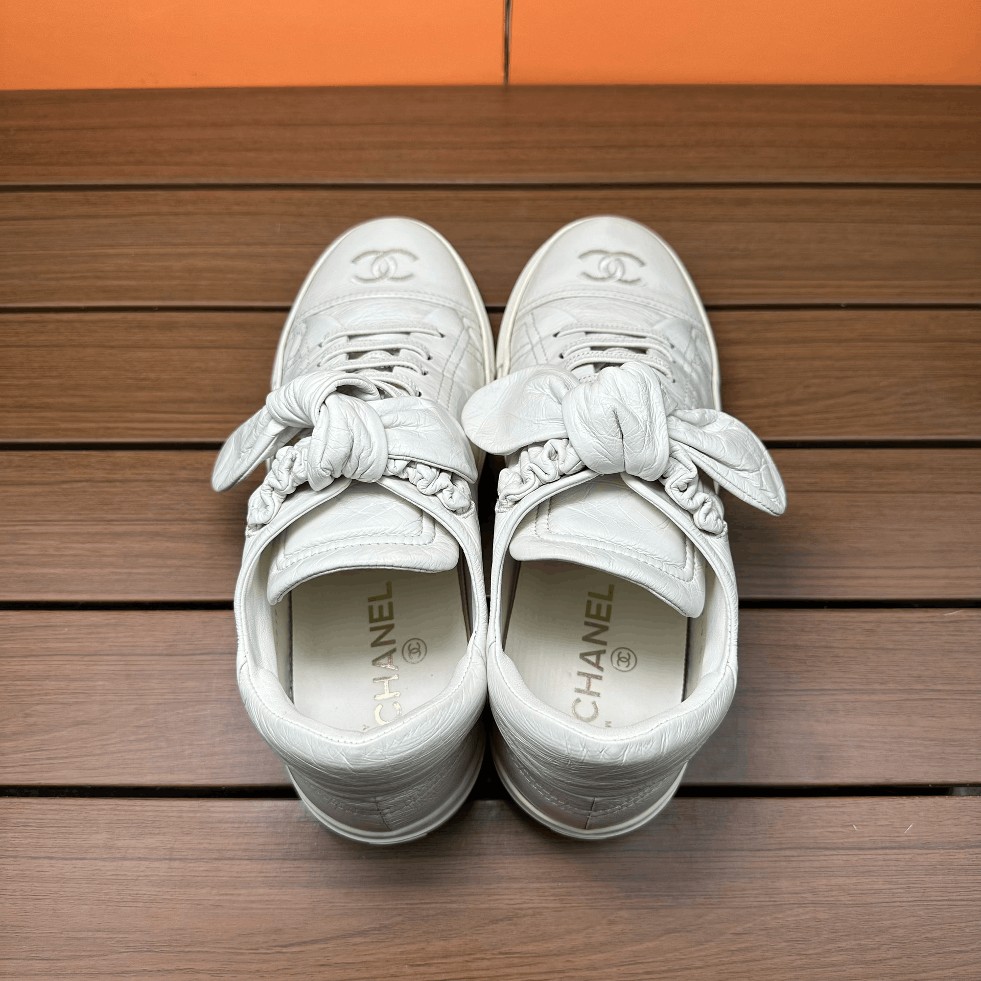 Chanel Chanel Casual White Lowtop Sneakers it_39 Women Size US 9 / IT 39 - 6 Thumbnail