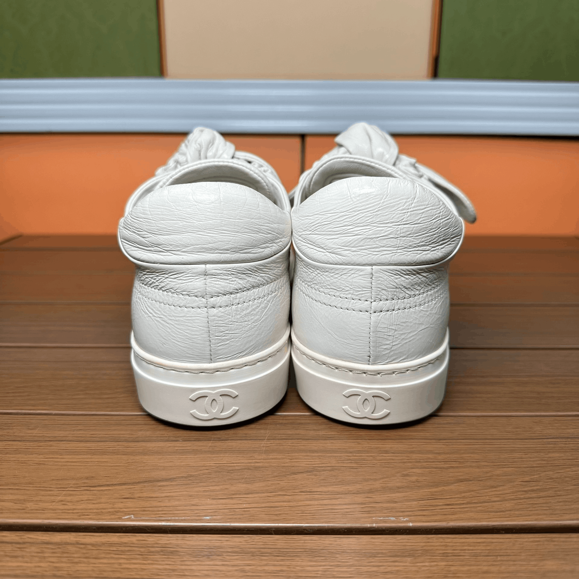 Chanel Chanel Casual White Lowtop Sneakers it_39 Women Size US 9 / IT 39 - 5 Thumbnail