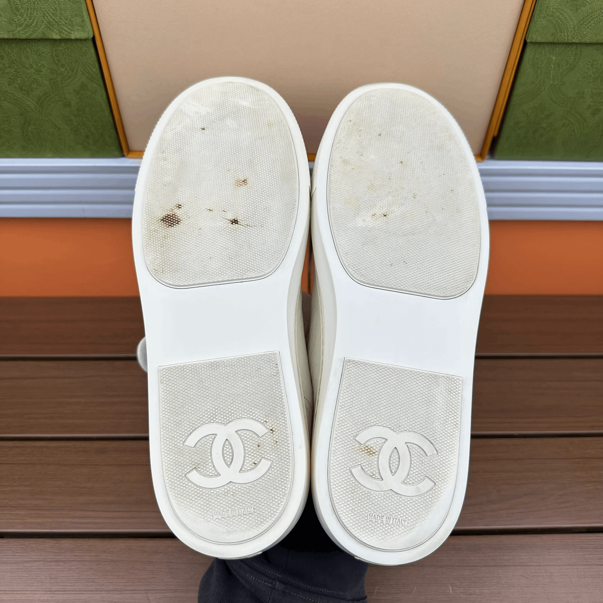 Chanel Chanel Casual White Lowtop Sneakers it_39 Women Size US 9 / IT 39 - 8 Thumbnail
