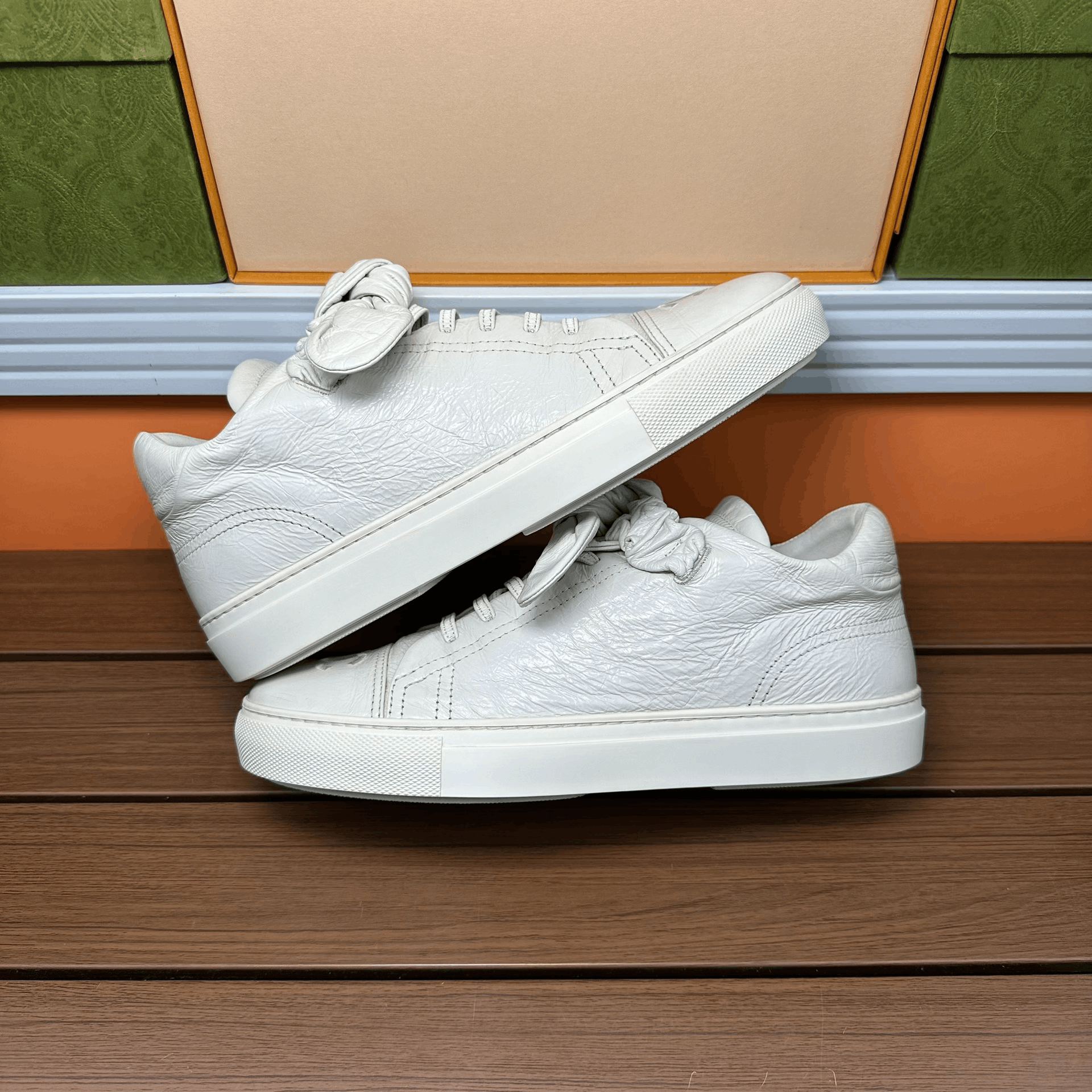Chanel Chanel Casual White Lowtop Sneakers it_39 Women Size US 9 / IT 39 - 2 Thumbnail