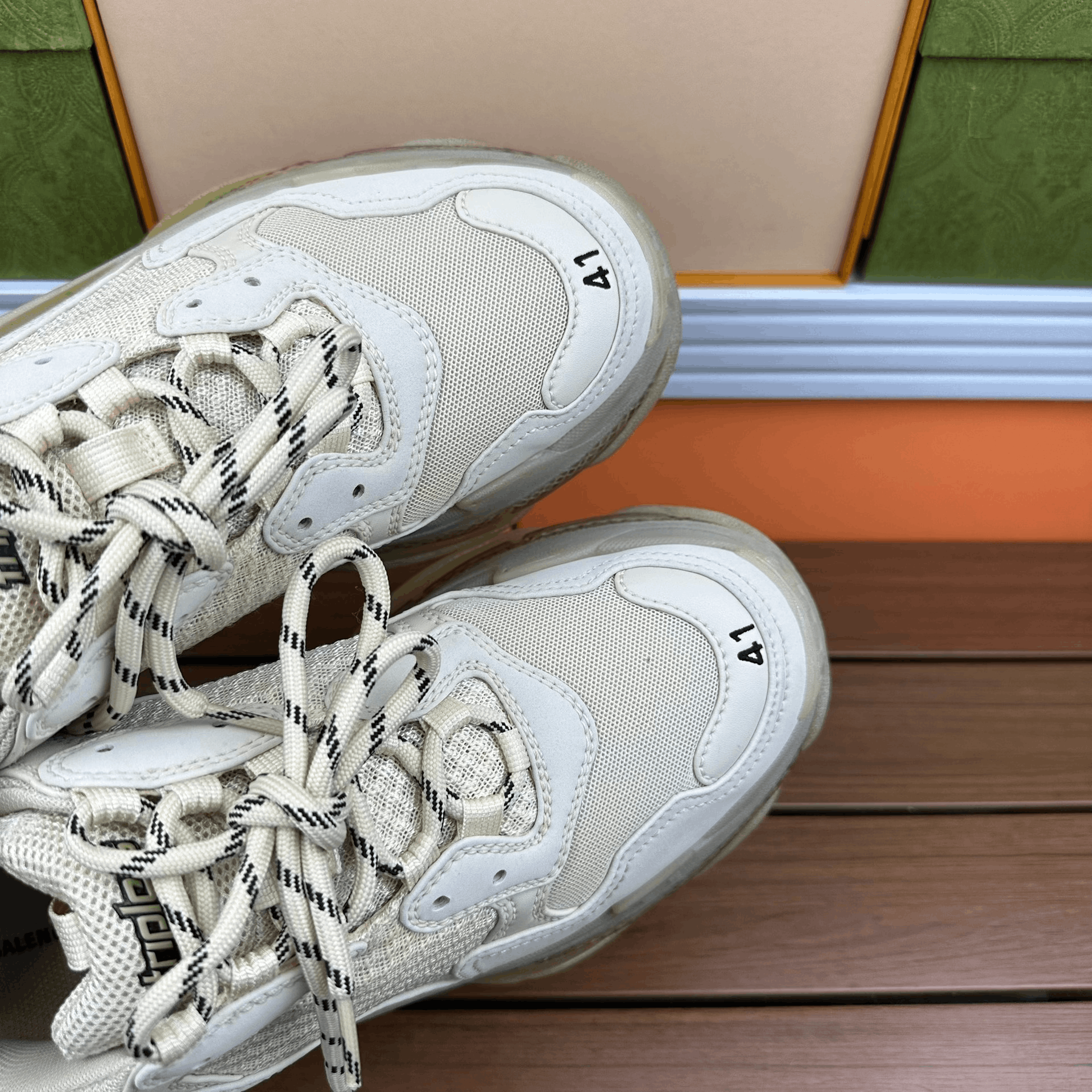 Balenciaga Balenciaga White Lowtop Sneakers it_41 Women Size US 11 / IT 41 - 8 Thumbnail