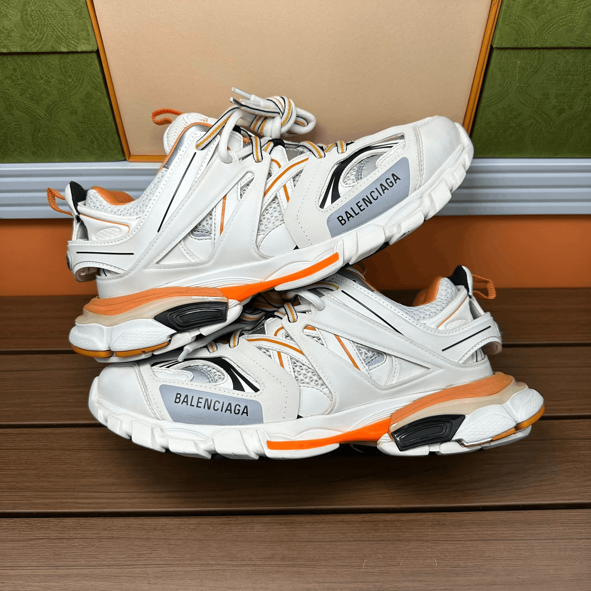 Balenciaga Balenciaga White Lowtop Sneakers 8 Men Size US 8 / EU 41 - 5 Thumbnail