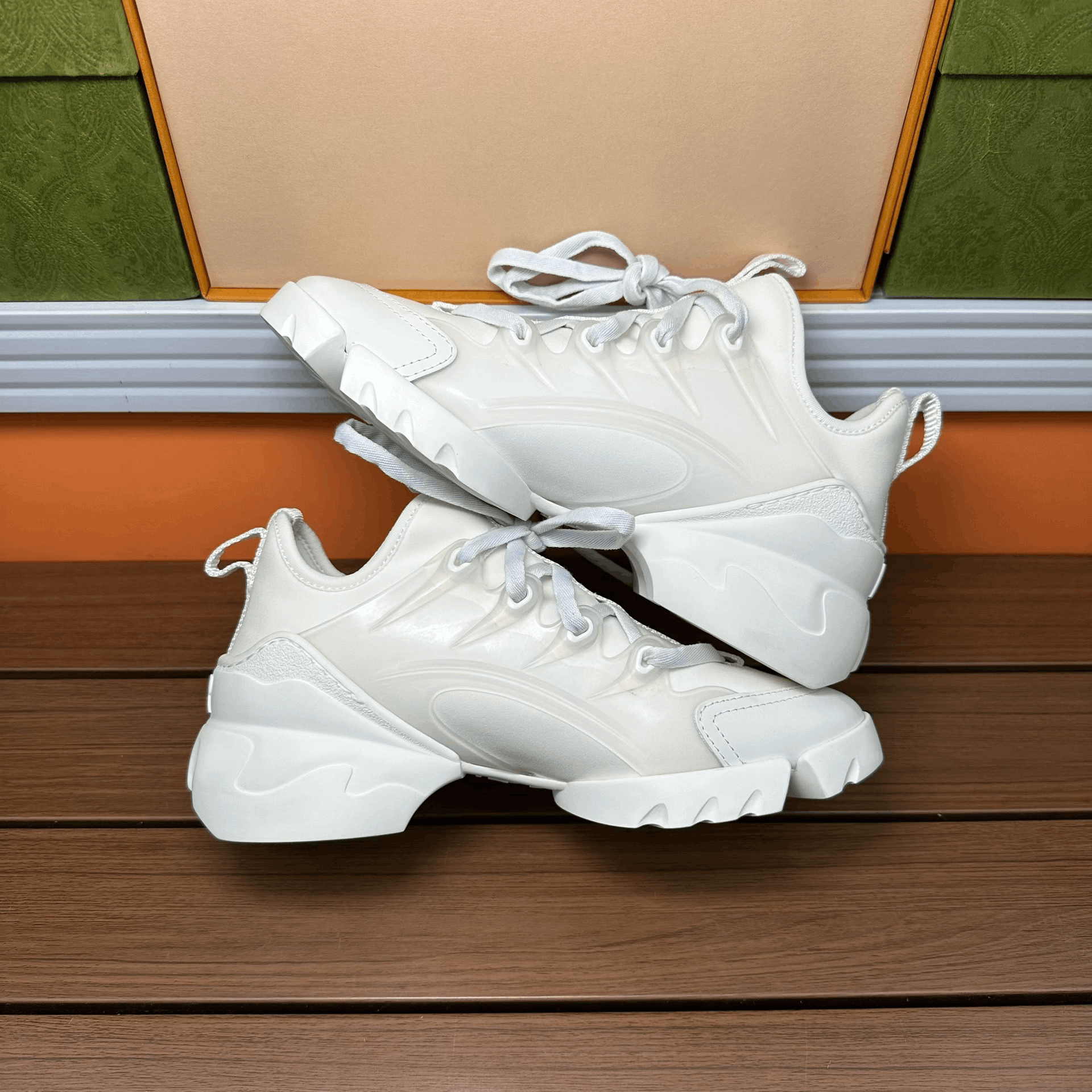 Dior Dior Casual White Lowtop Sneakers it_35 Women Size US 5 / IT 35 - 3 Thumbnail