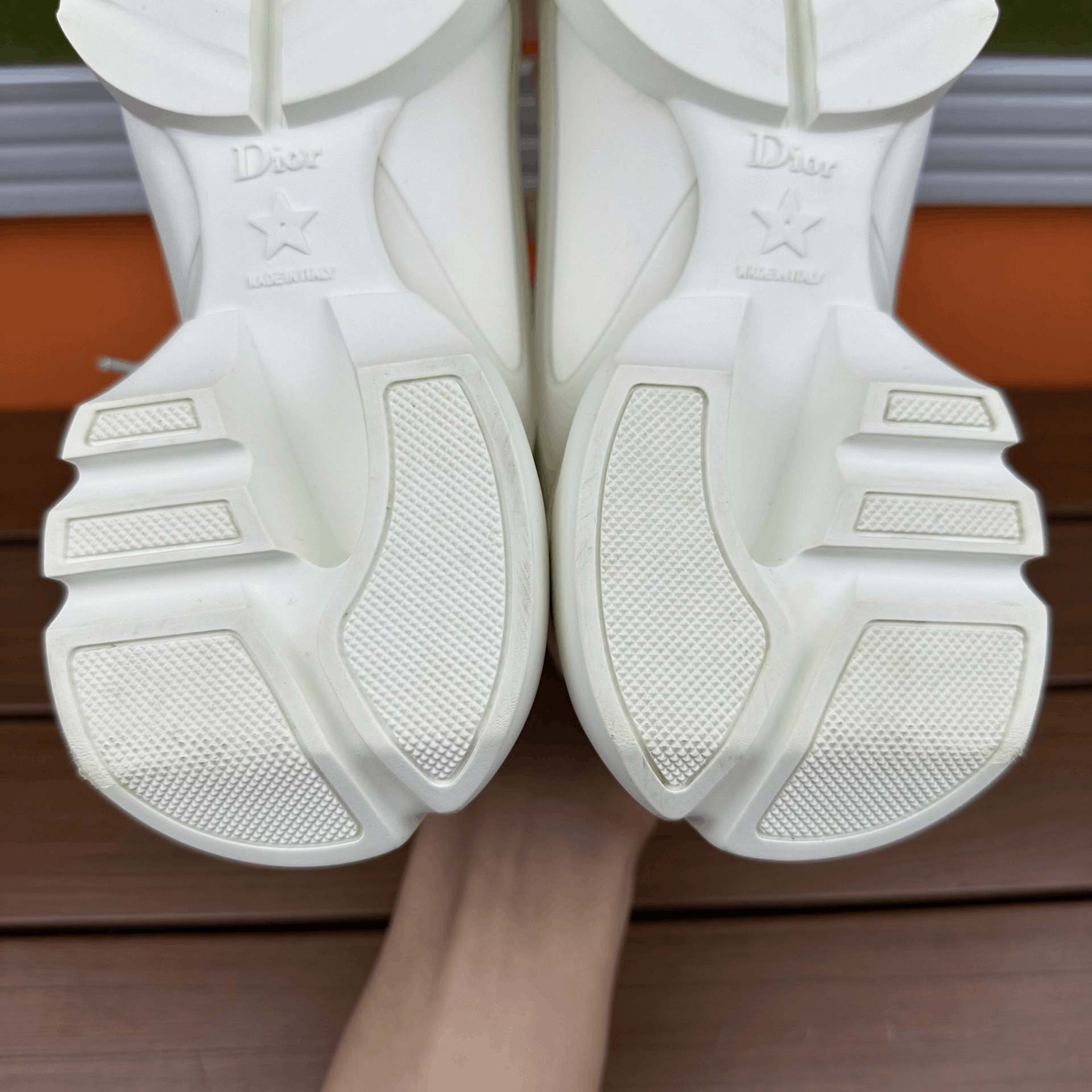 Dior Dior Casual White Lowtop Sneakers it_35 Women Size US 5 / IT 35 - 9 Thumbnail