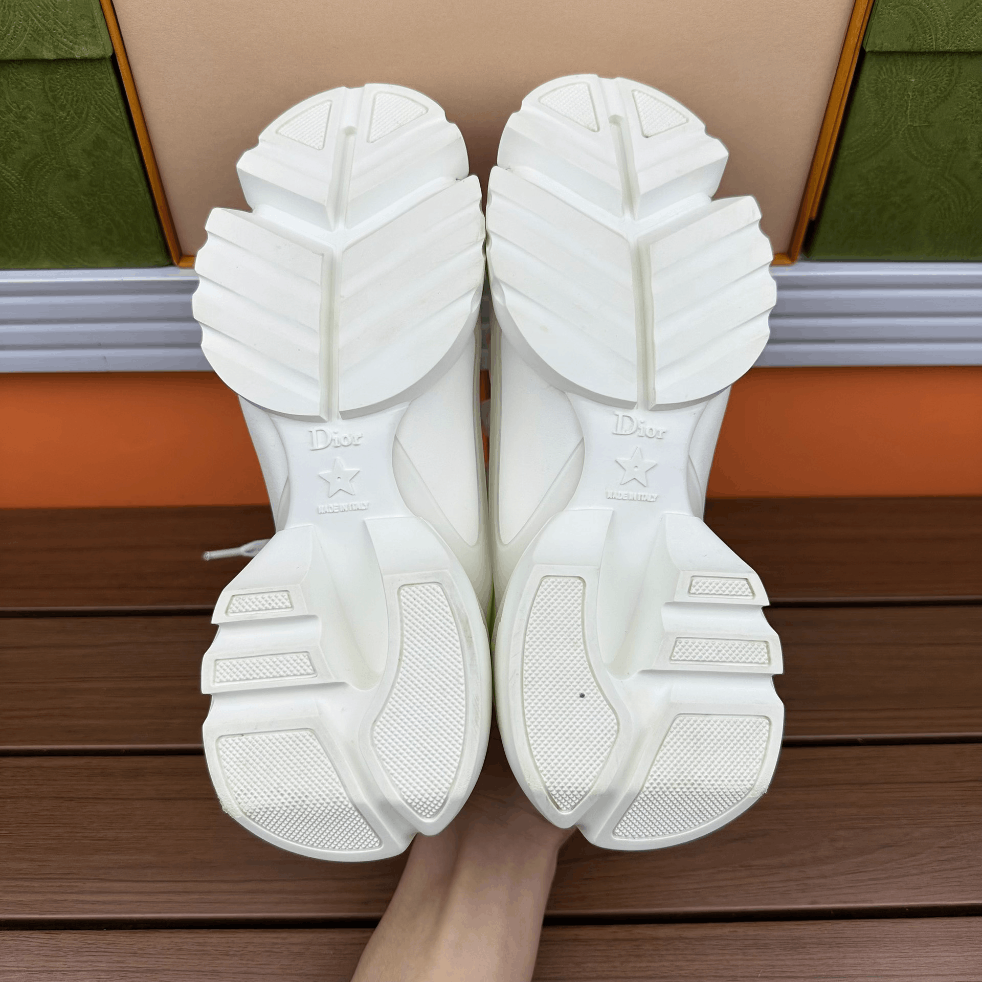 Dior Dior Casual White Lowtop Sneakers it_35 Women Size US 5 / IT 35 - 8 Thumbnail