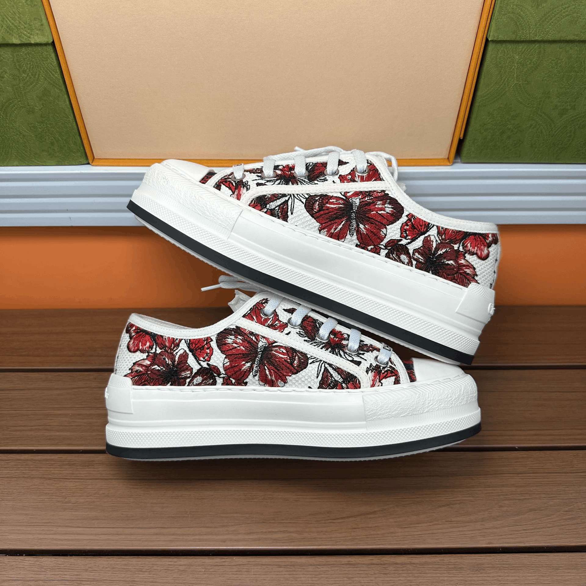 Dior Dior Casual Lowtop Sneakers it_35-5 Women Size US 5.5 / IT 35.5 - 3 Thumbnail