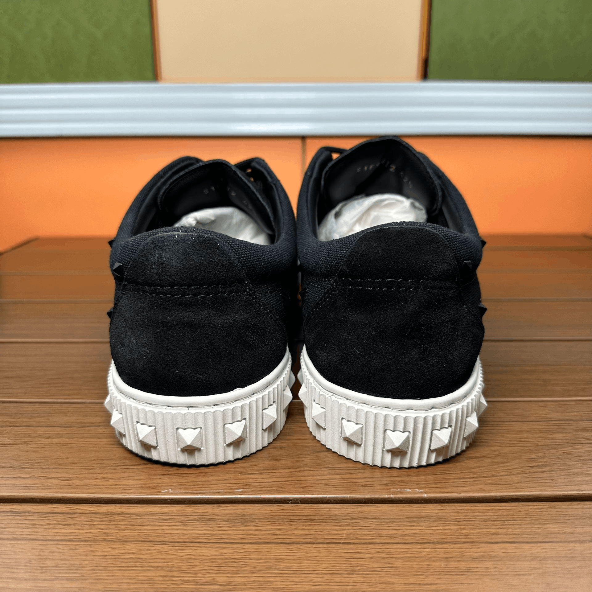 Valentino Valentino Casual Black Lowtop Sneakers 9 Men Size US 9 / EU 42 - 5 Thumbnail