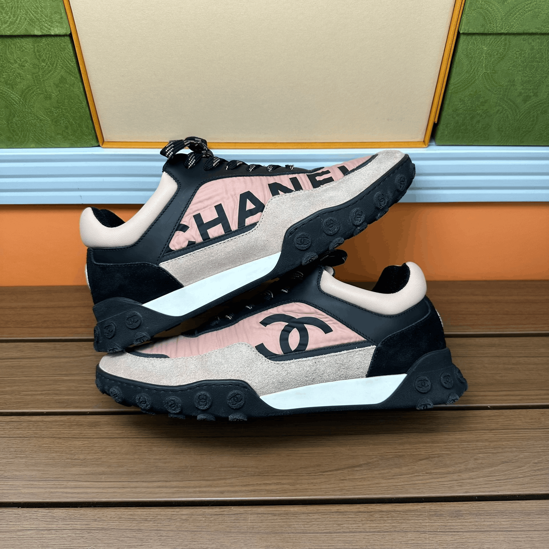 Chanel Chanel Pink Lowtop Sneakers it_39 Women Size US 9 / IT 39 - 2 Thumbnail