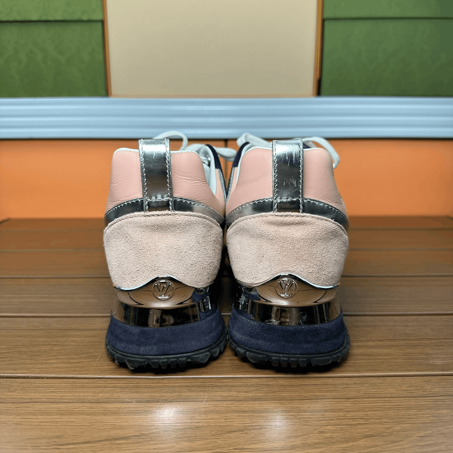 Louis Vuitton Louis Vuitton Casual Lowtop Sneakers it_35 Women Size US 5 / IT 35 - 5 Thumbnail
