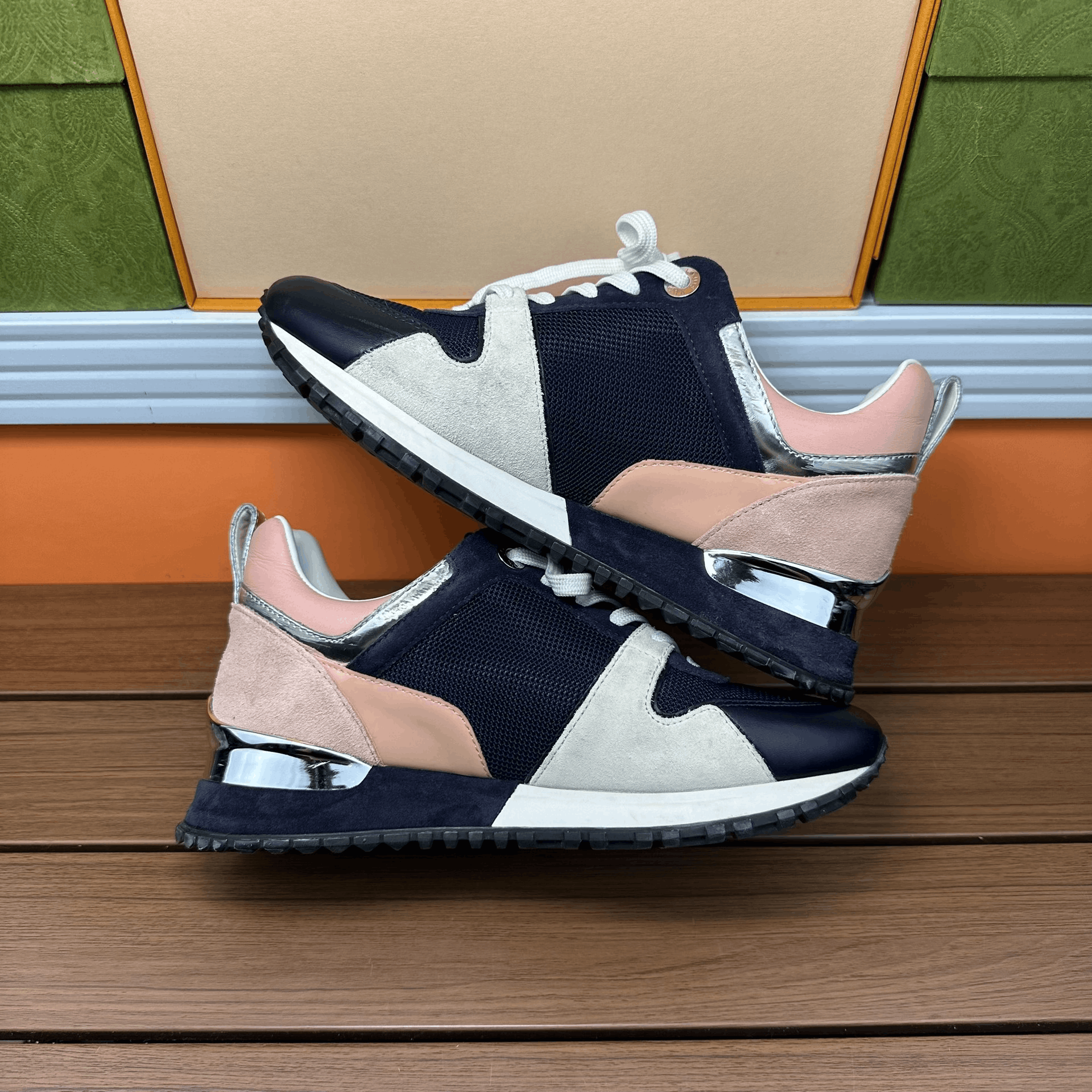 Louis Vuitton Louis Vuitton Casual Lowtop Sneakers it_35 Women Size US 5 / IT 35 - 3 Thumbnail