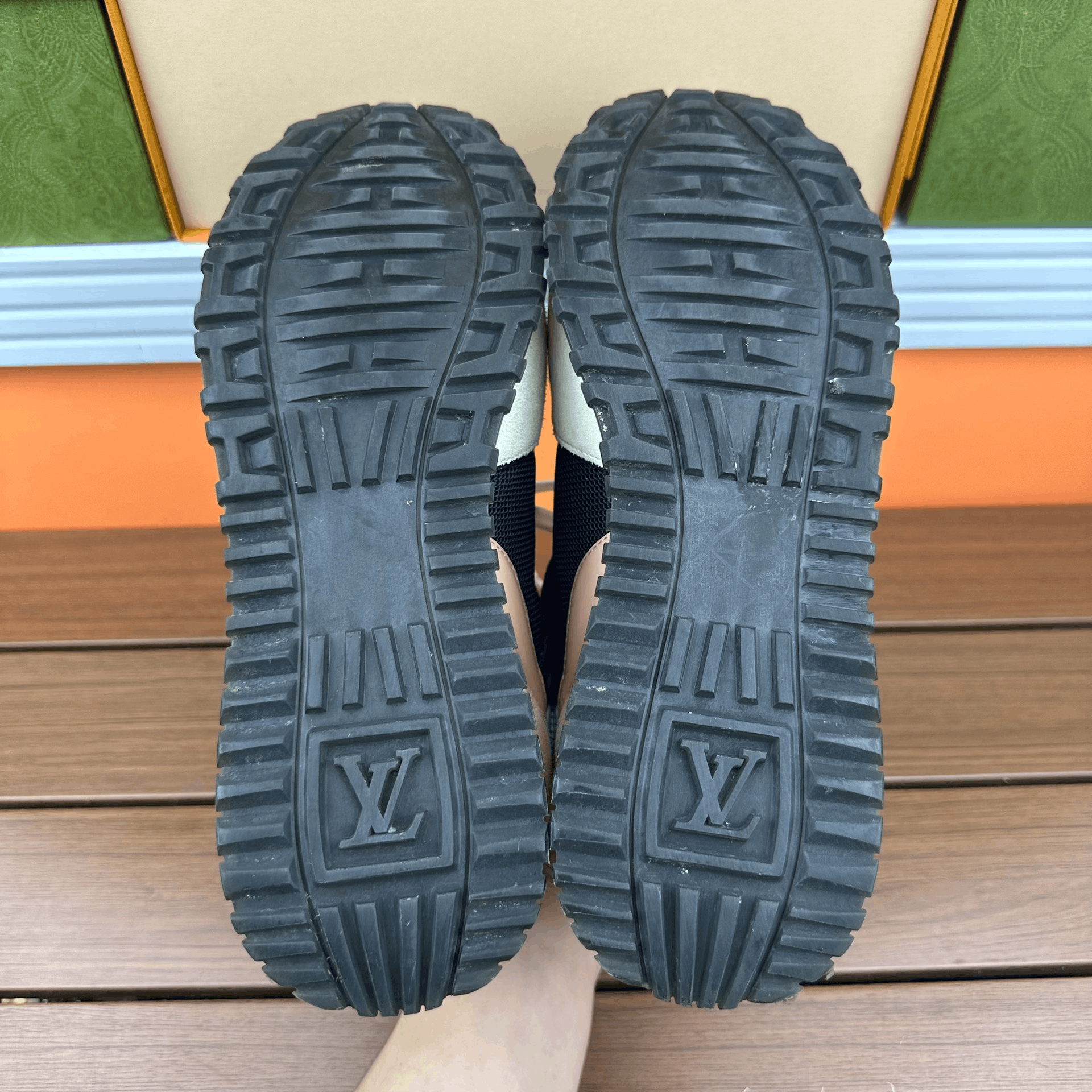 Louis Vuitton Louis Vuitton Casual Lowtop Sneakers it_35 Women Size US 5 / IT 35 - 8 Thumbnail