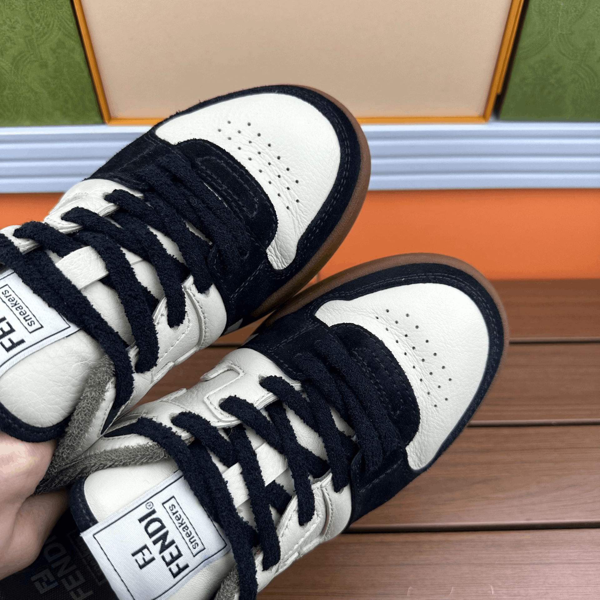Fendi Fendi Black Lowtop Sneakers 8 Men Size US 8 / EU 41 - 7 Thumbnail