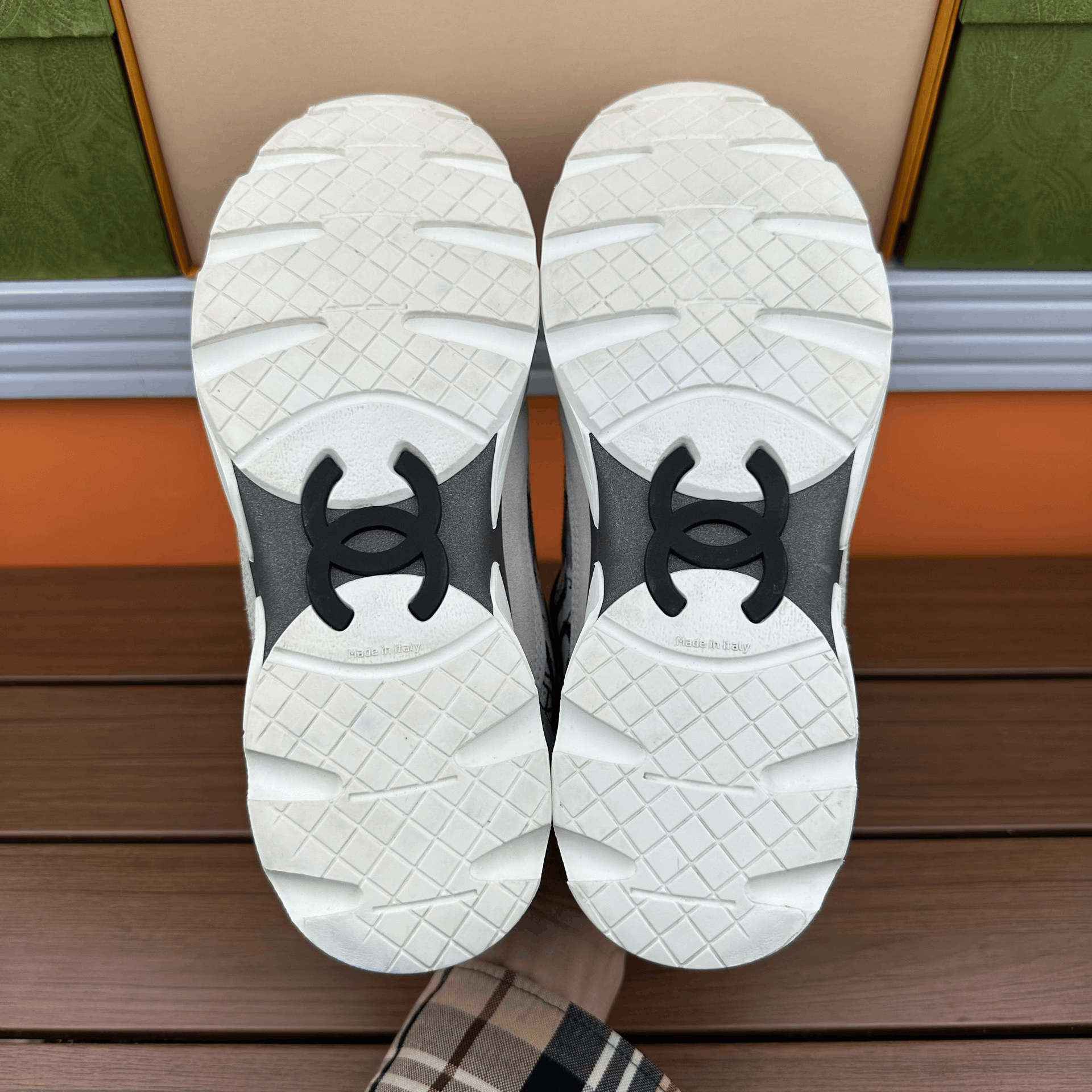 Chanel Chanel Casual Black Lowtop Sneakers it_36 Women Size US 6 / IT 36 - 8 Thumbnail