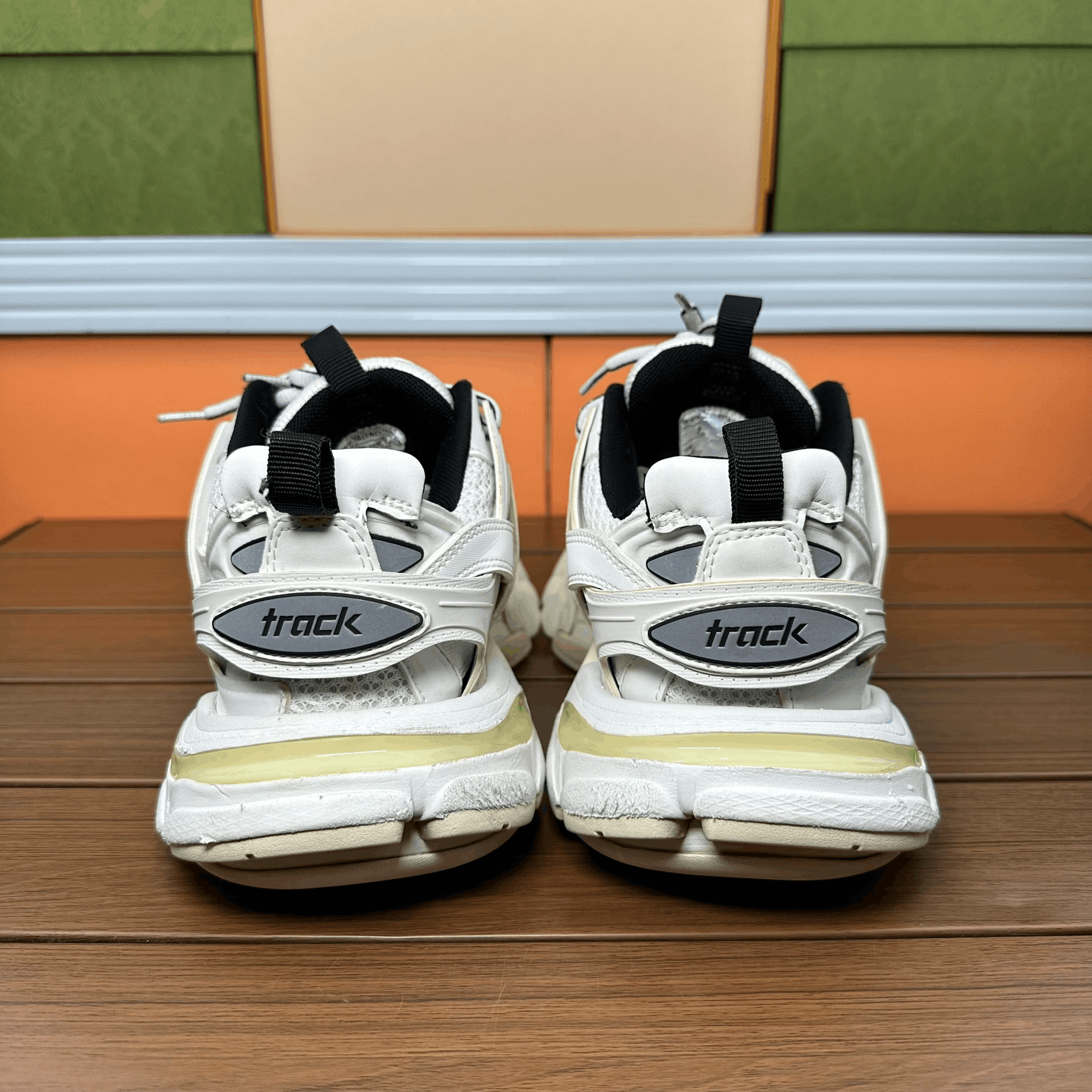 Balenciaga Balenciaga White Lowtop Sneakers it_36 Women Size US 6 / IT 36 - 5 Thumbnail