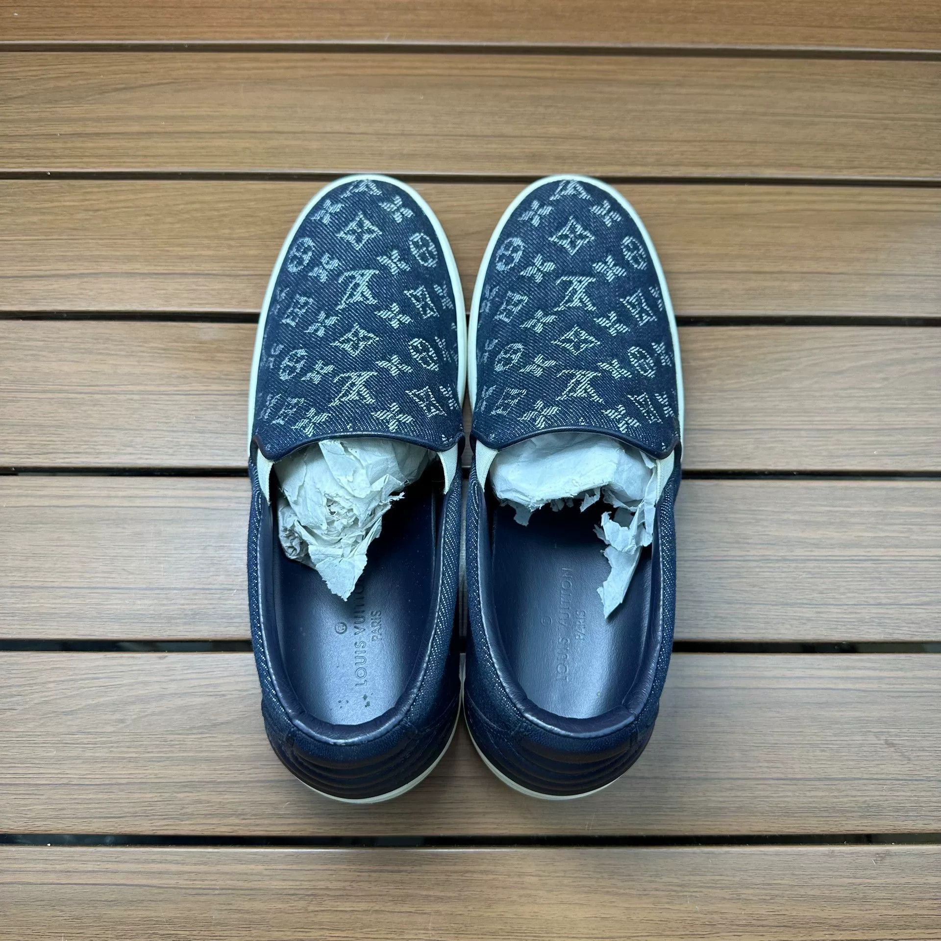 Louis Vuitton Louis Vuitton Canvas Denim Lowtop Sneakers it_37 Women Size US 7 / IT 37 - 5 Thumbnail