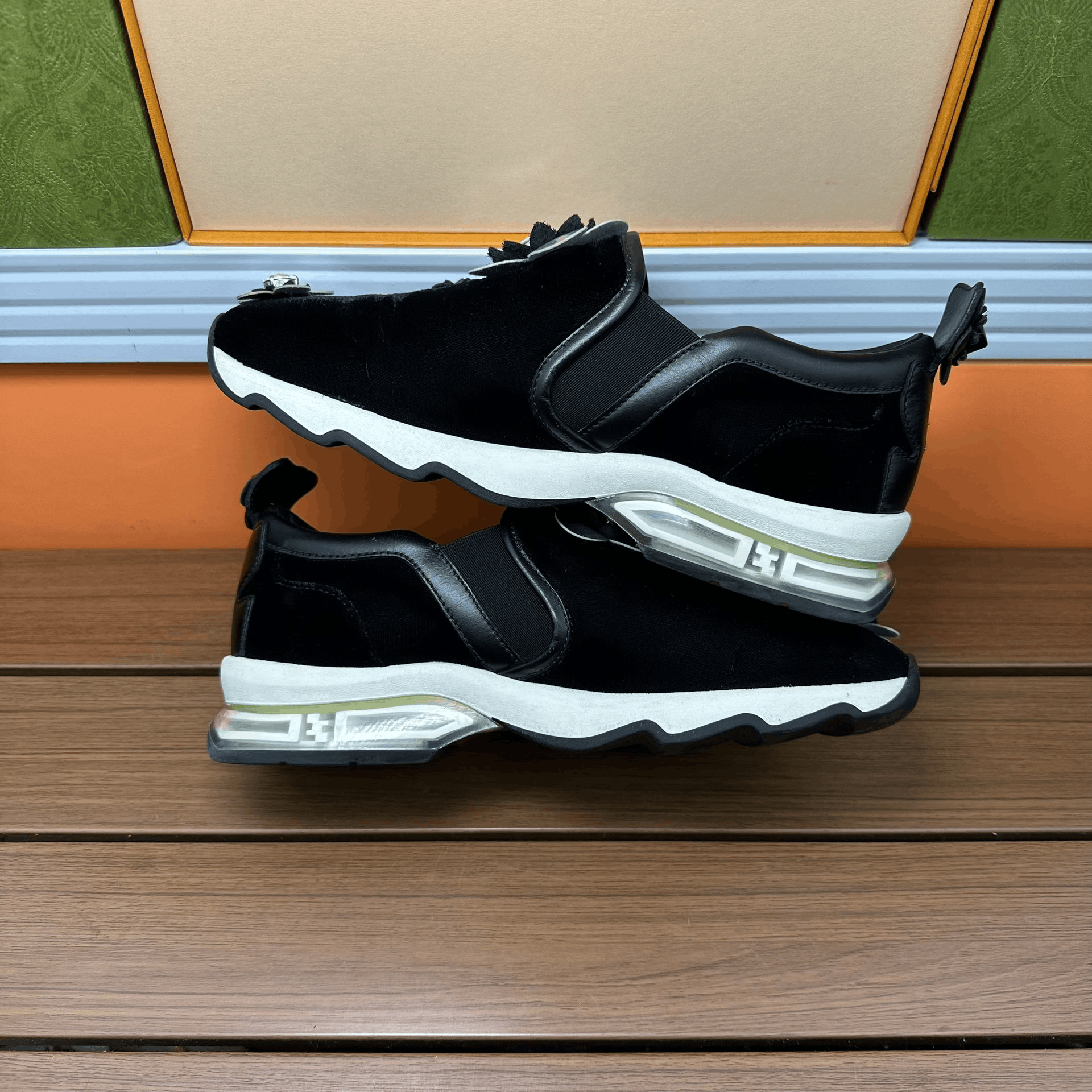 Fendi Fendi Casual Black Lowtop Sneakers it_35 Women Size US 5 / IT 35 - 3 Thumbnail