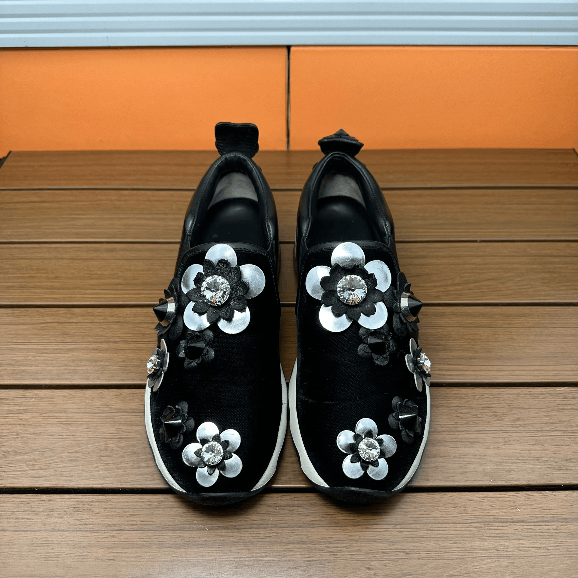 Fendi Fendi Casual Black Lowtop Sneakers it_35 Women Size US 5 / IT 35 - 4 Thumbnail