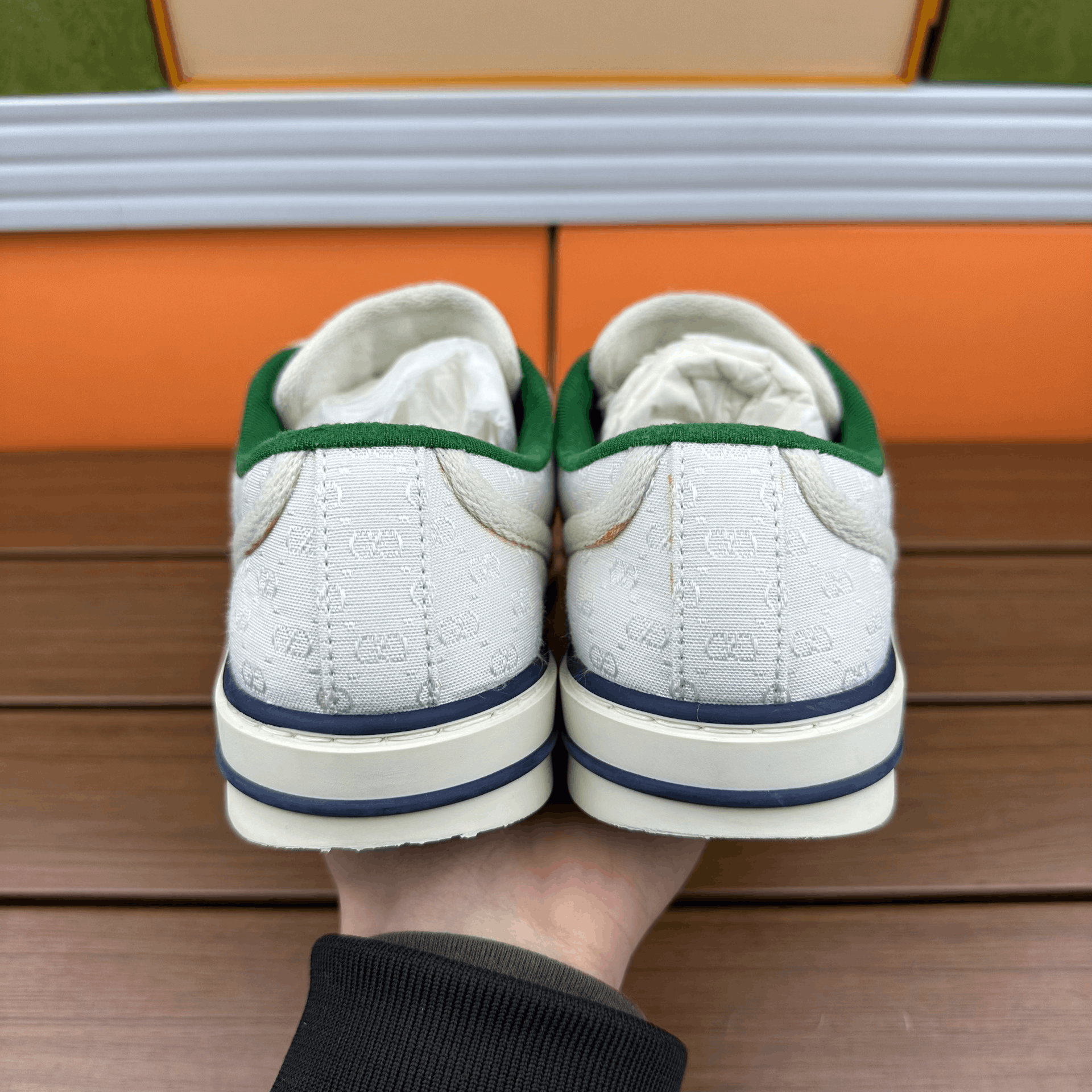 Gucci Gucci White Lowtop Sneakers it_35 Women Size US 5 / IT 35 - 7 Thumbnail