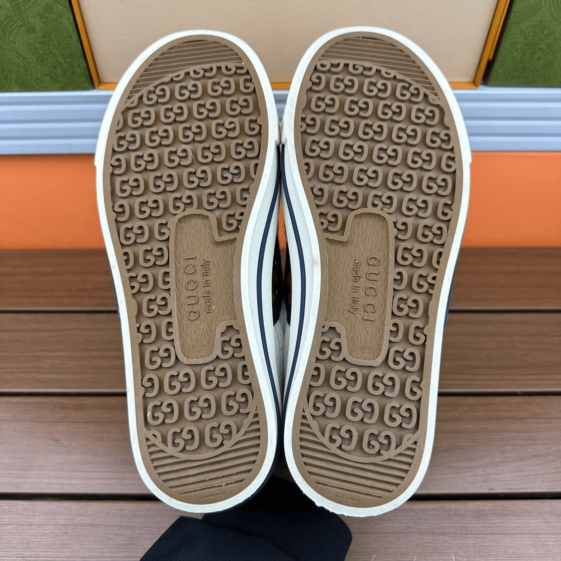 Gucci Gucci White Lowtop Sneakers it_35 Women Size US 5 / IT 35 - 6 Thumbnail