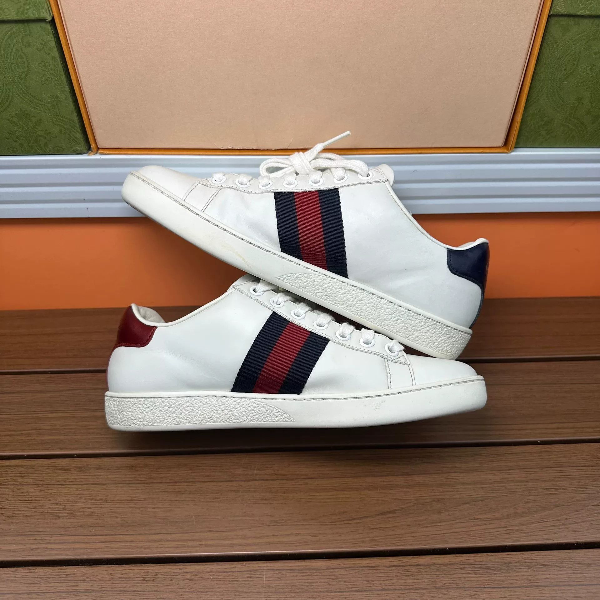 Gucci Gucci Lowtop Sneakers it_34-5 Women Size US 4.5 / IT 34.5 - 3 Thumbnail