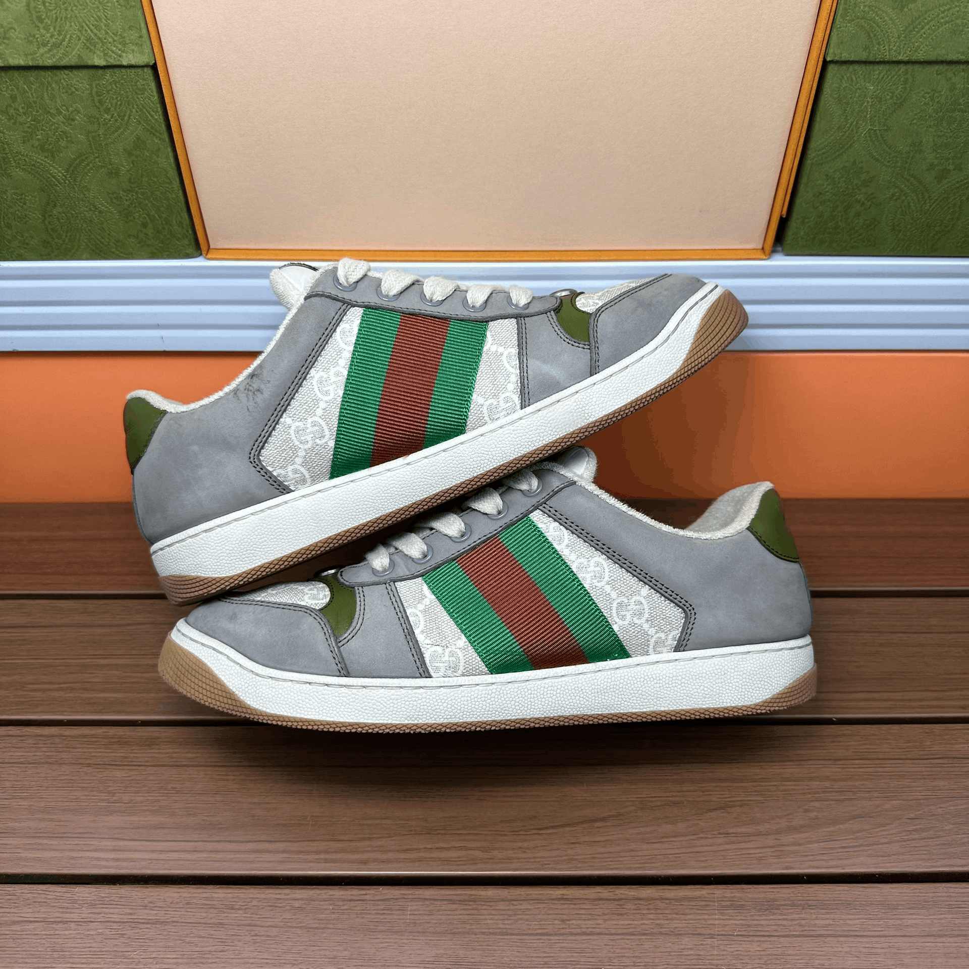Gucci Gucci Gray Lowtop Sneakers 7 Men Size US 7 / EU 40 - 2 Thumbnail