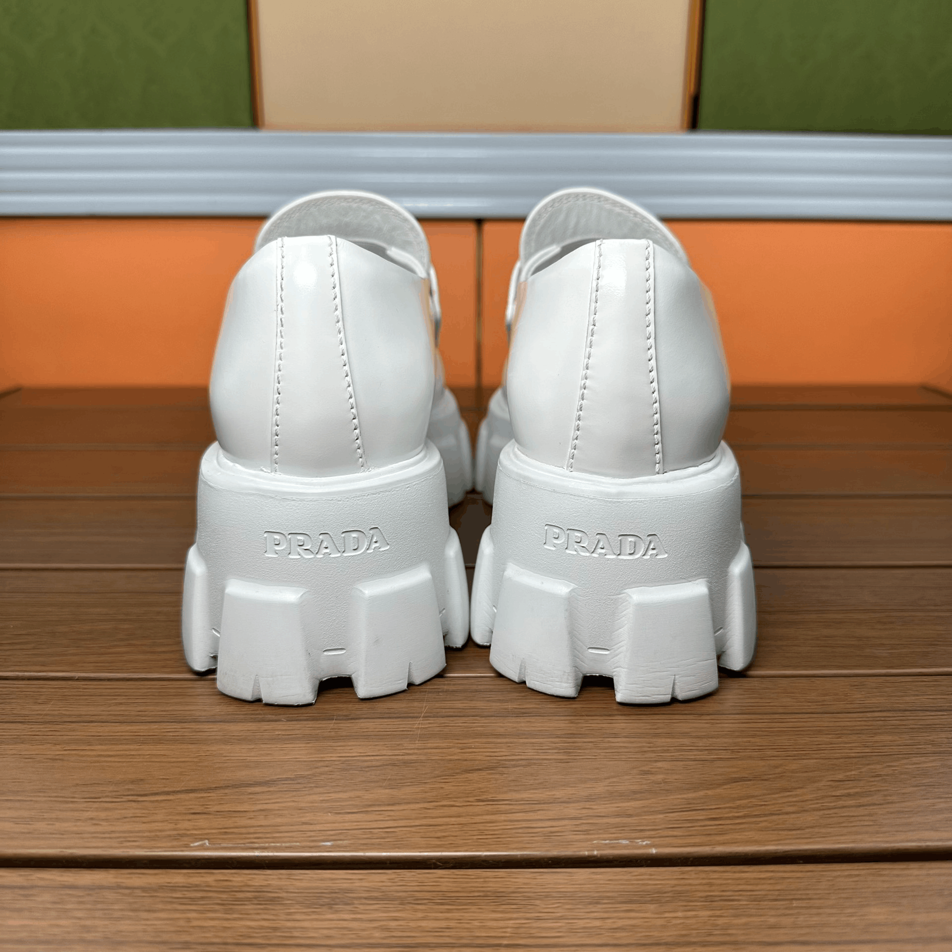 Prada Prada Lowtop Sneakers it_35 Women Size US 5 / IT 35 - 5 Thumbnail