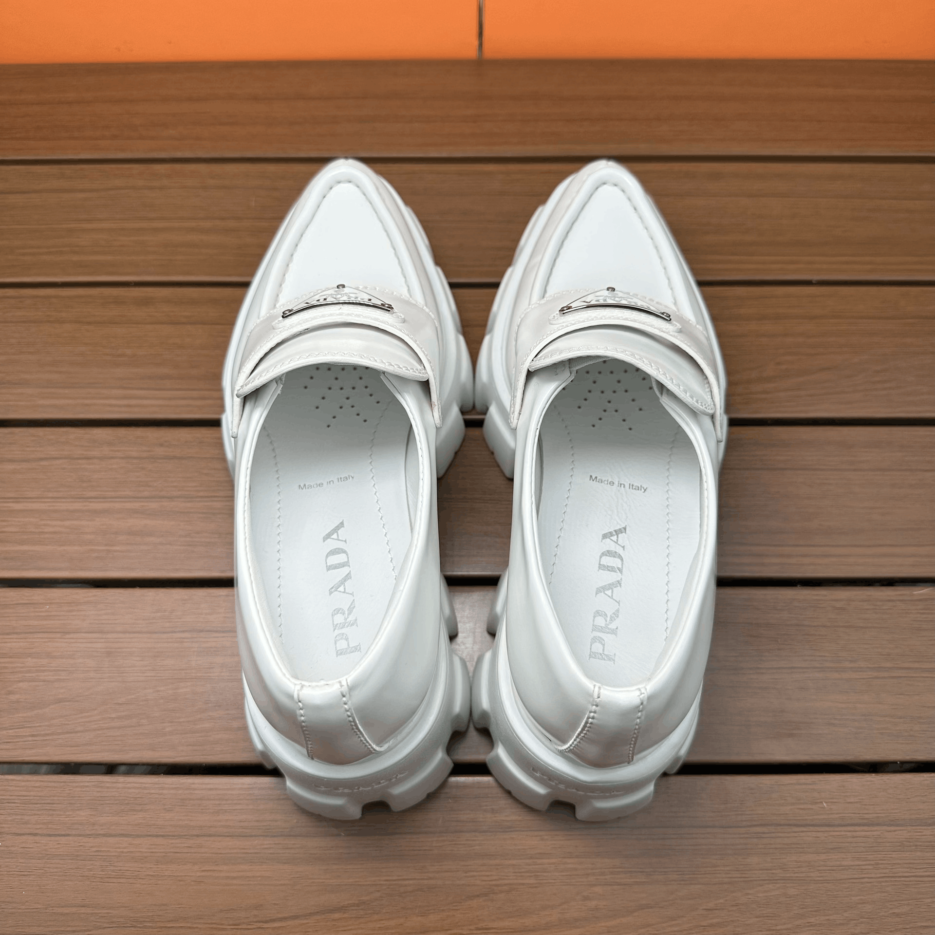 Prada Prada Lowtop Sneakers it_35 Women Size US 5 / IT 35 - 6 Thumbnail