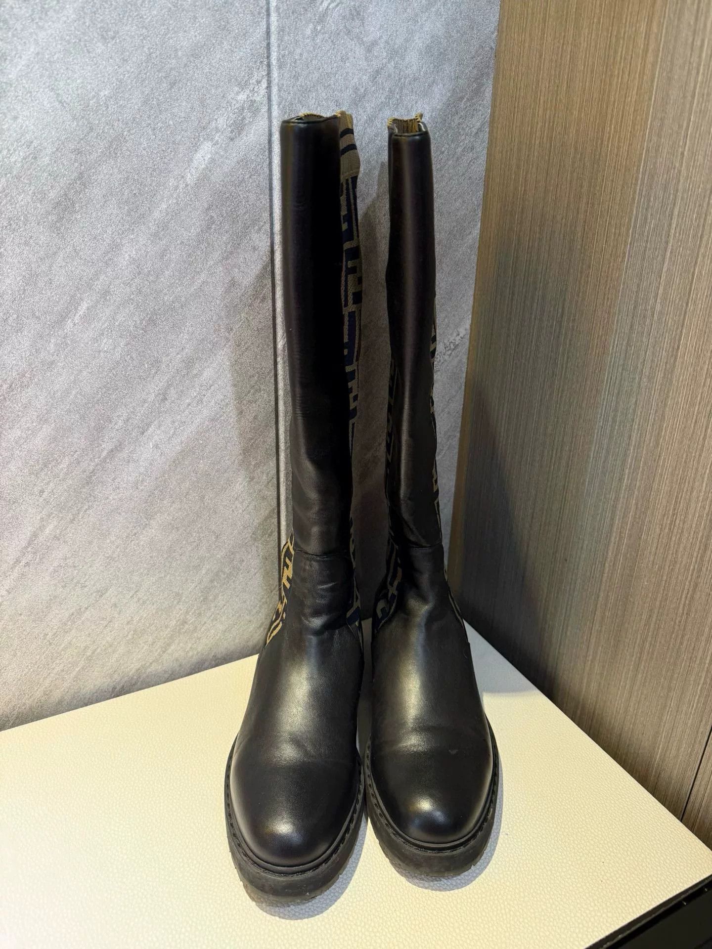 Fendi Fendi FF Logo High-Top Boots Size US 8 / IT 38 - 2 Thumbnail