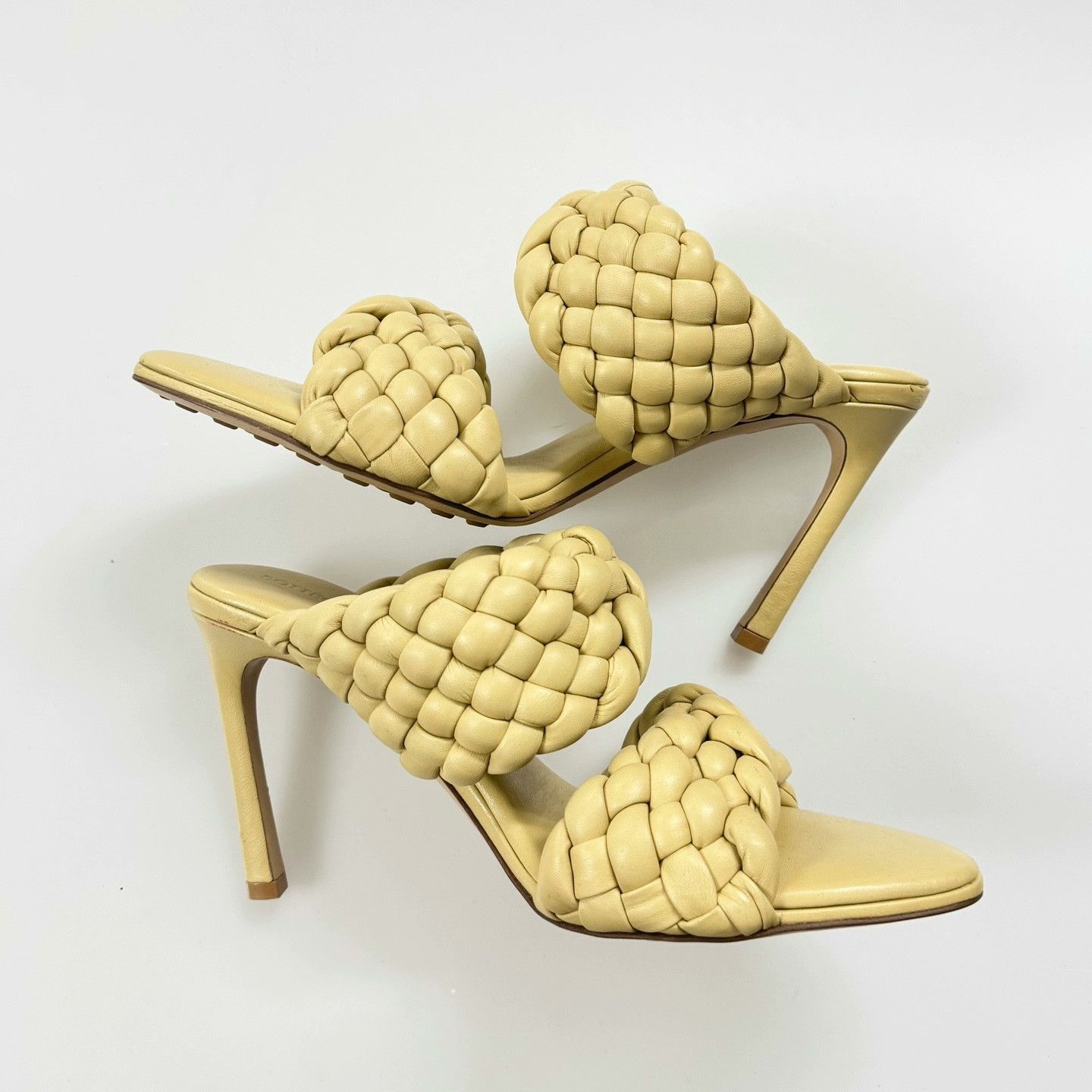 Bottega Veneta Bv Milk Yellow Woven Heels Size US 7 / IT 37 - 6 Thumbnail