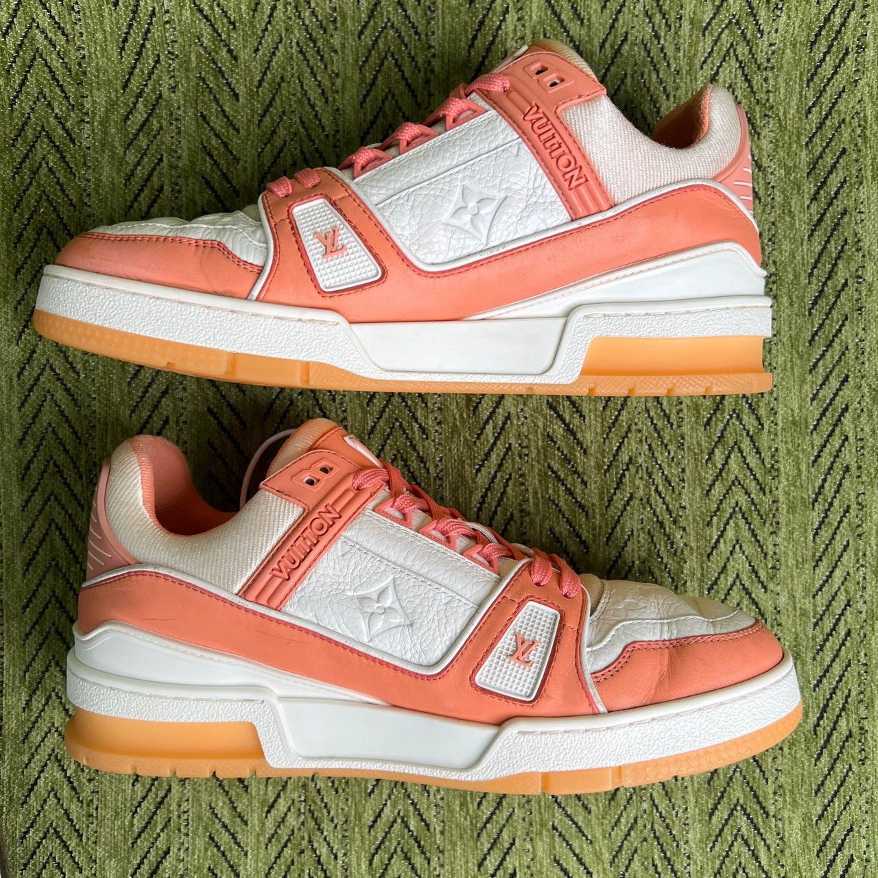 Louis Vuitton LV Trainer Peach Pink Sneakers Size US 8.5 / IT 38.5 - 8 Thumbnail