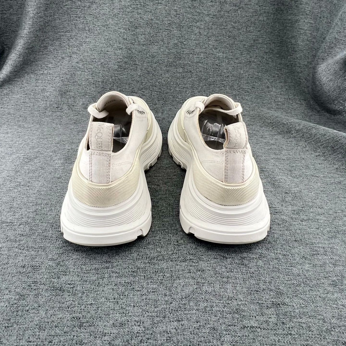 Alexander McQueen Alexander McQueen Low-Top Sneakers Size US 5 / IT 35 - 5 Thumbnail