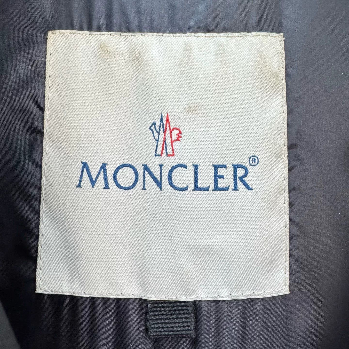 Moncler Moncler Fake Two-Piece Puffer Jacket Size XS / US 0-2 / IT 36-38 - 6 Thumbnail