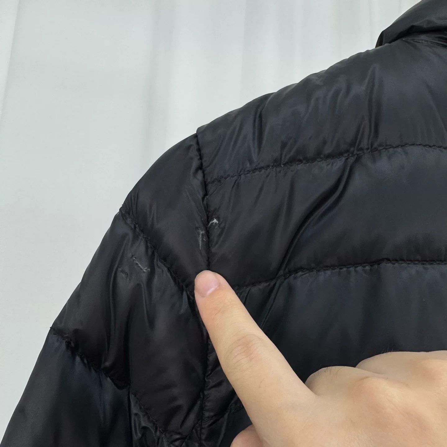 Moncler Moncler Fake Two-Piece Puffer Jacket Size XS / US 0-2 / IT 36-38 - 5 Thumbnail