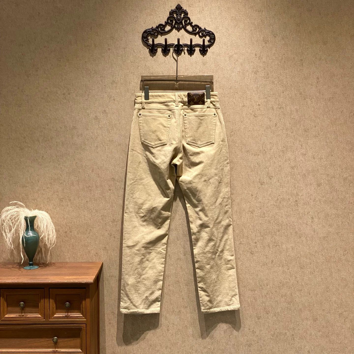 Louis Vuitton Louis Vuitton Khaki Monogram Leather Patch Pants Size US 36 / EU 52 - 2 Thumbnail