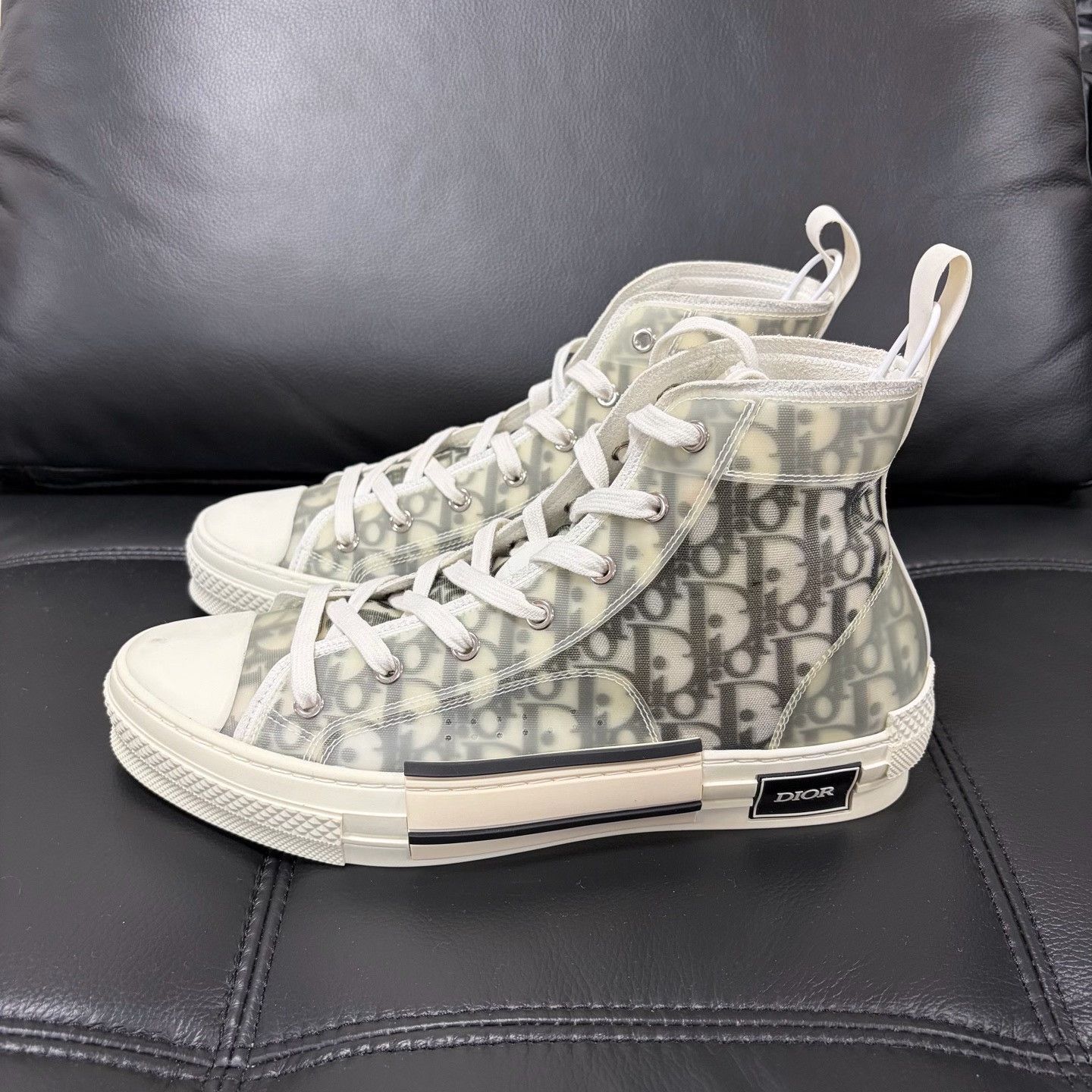 Dior Dior B23 High-Top White Sneakers Size US 9 / EU 42 - 2 Thumbnail