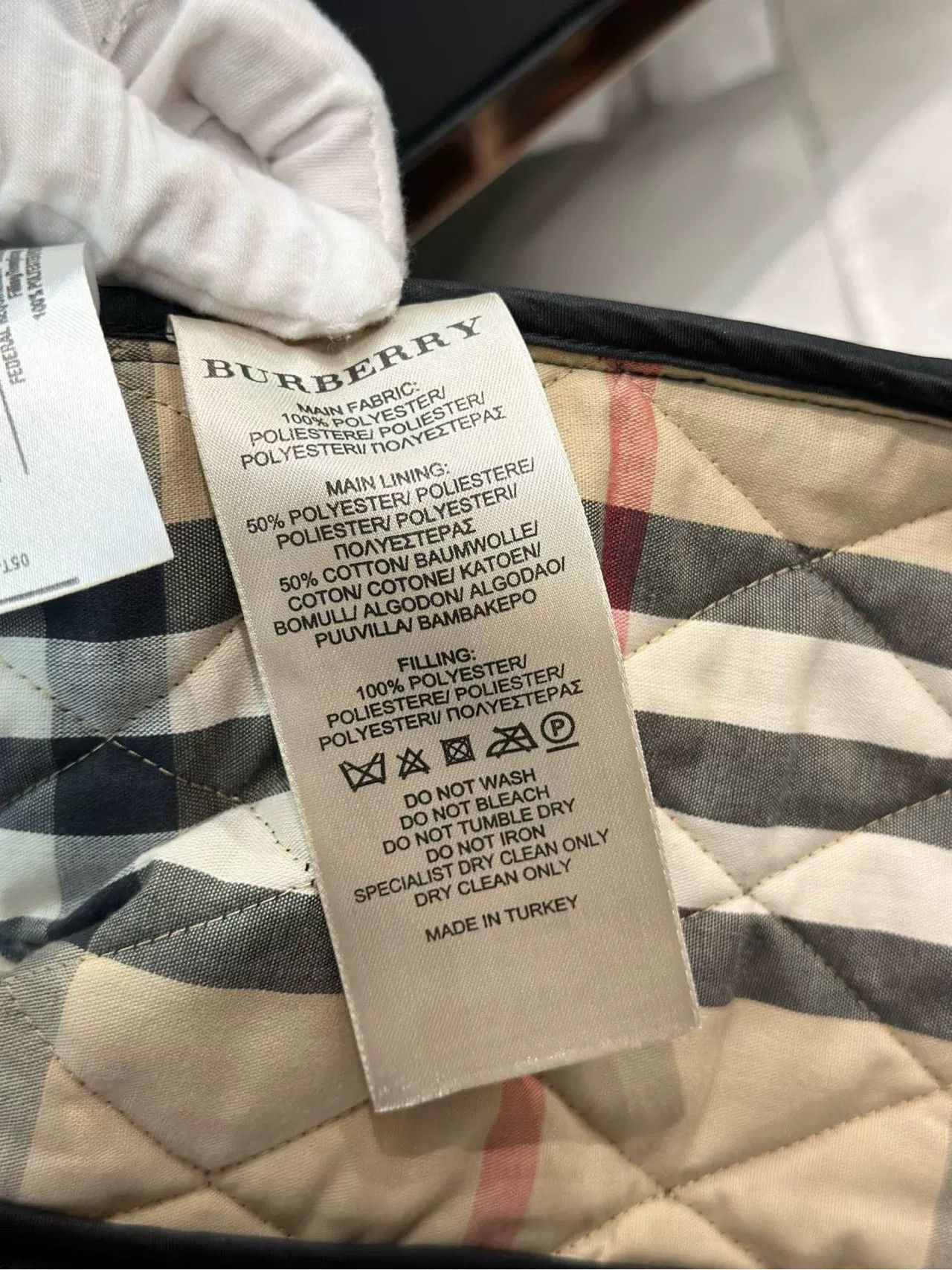 Burberry Burberry Black Diamond-Quilted Jacket Size S / US 4 / IT 40 - 7 Thumbnail
