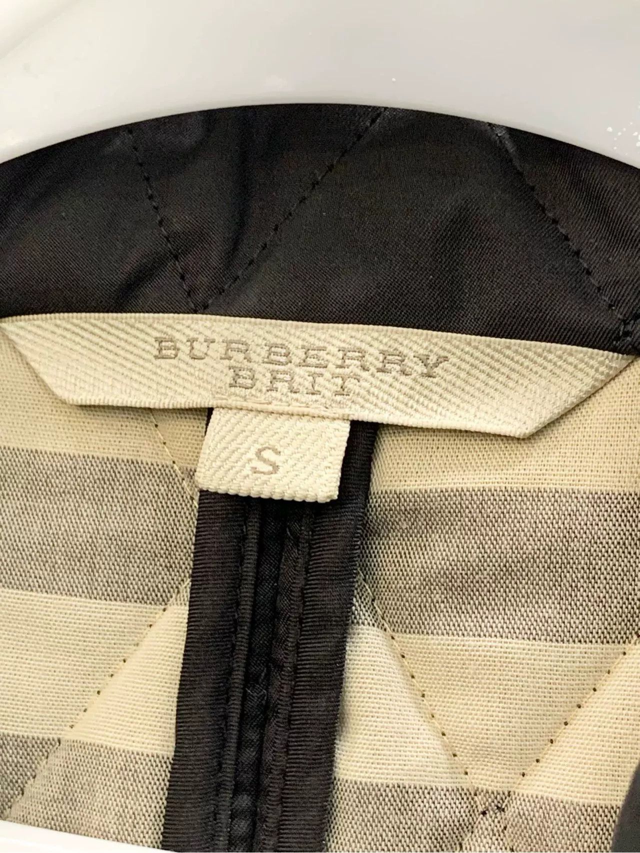 Burberry Burberry Black Diamond-Quilted Jacket Size S / US 4 / IT 40 - 5 Thumbnail
