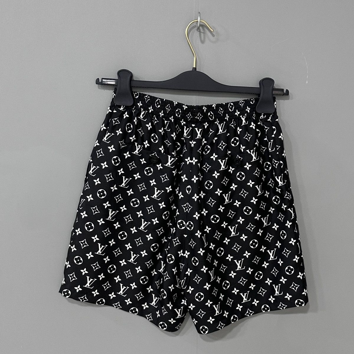 Louis Vuitton Louis Vuitton Black Monogram Skirt Size 36" / US 14 / IT 50 - 3 Thumbnail
