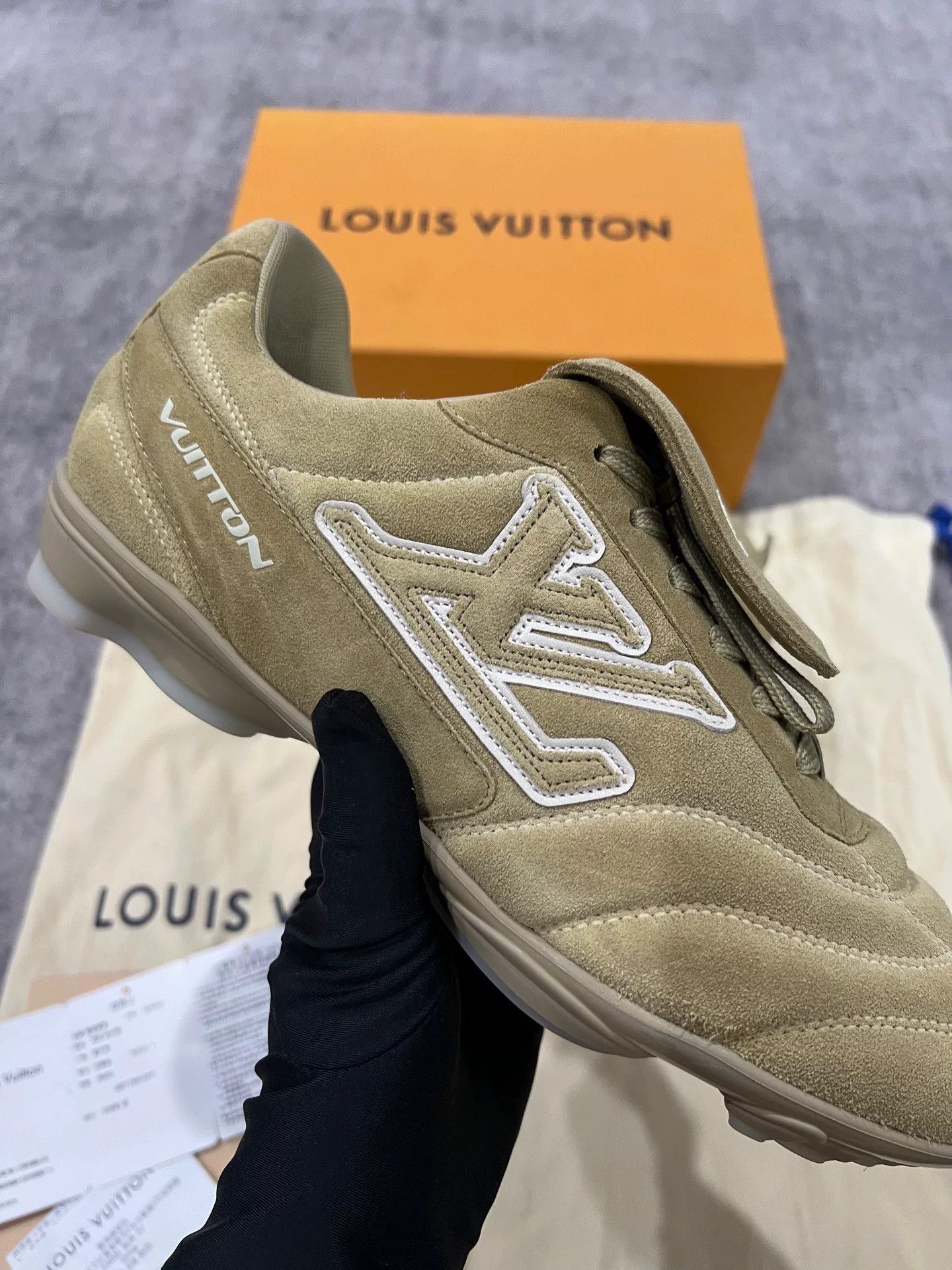 Louis Vuitton LV Suede Football Shoes Size US 7 / EU 40 - 3 Thumbnail