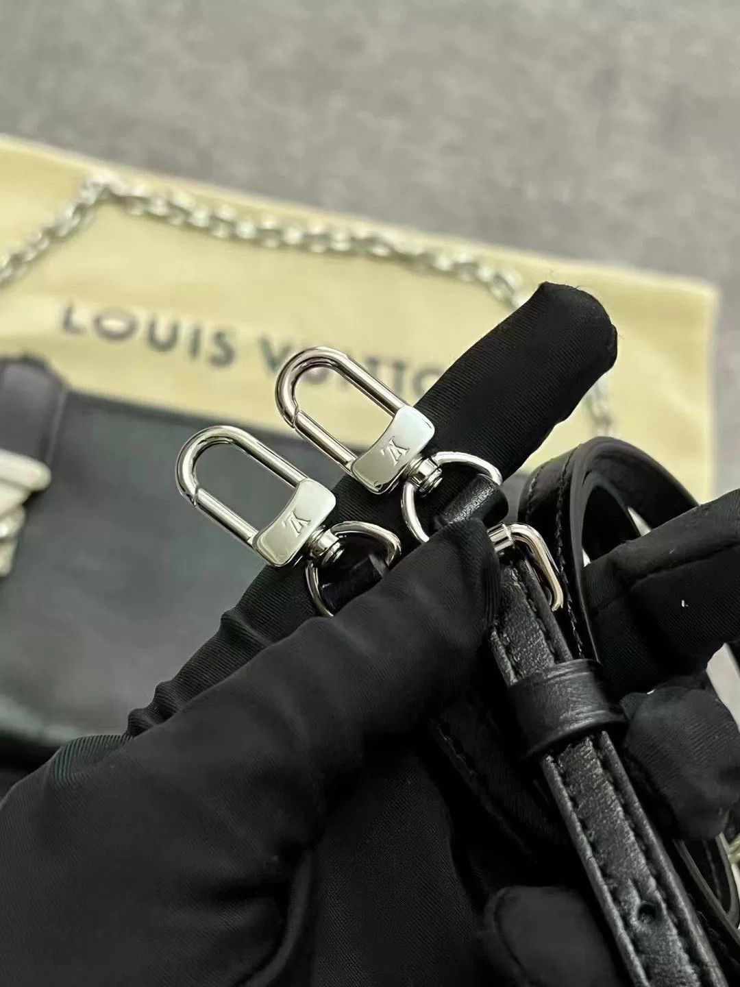 Louis Vuitton Louis Vuitton Slim Trunk Black Silver Size ONE SIZE - 3 Thumbnail