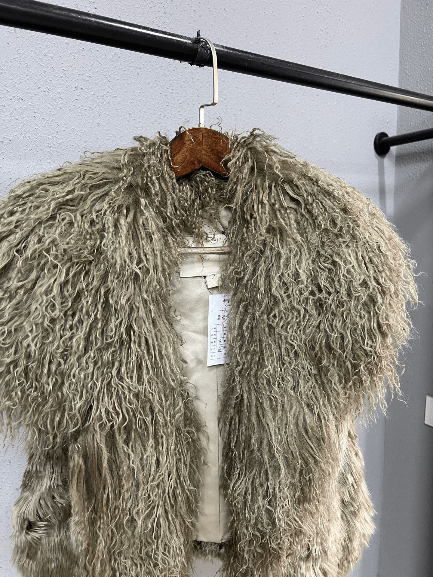 Marc Jacobs Marc Jacobs Fur Vest Size XS / US 0-2 / IT 36-38 - 3 Thumbnail