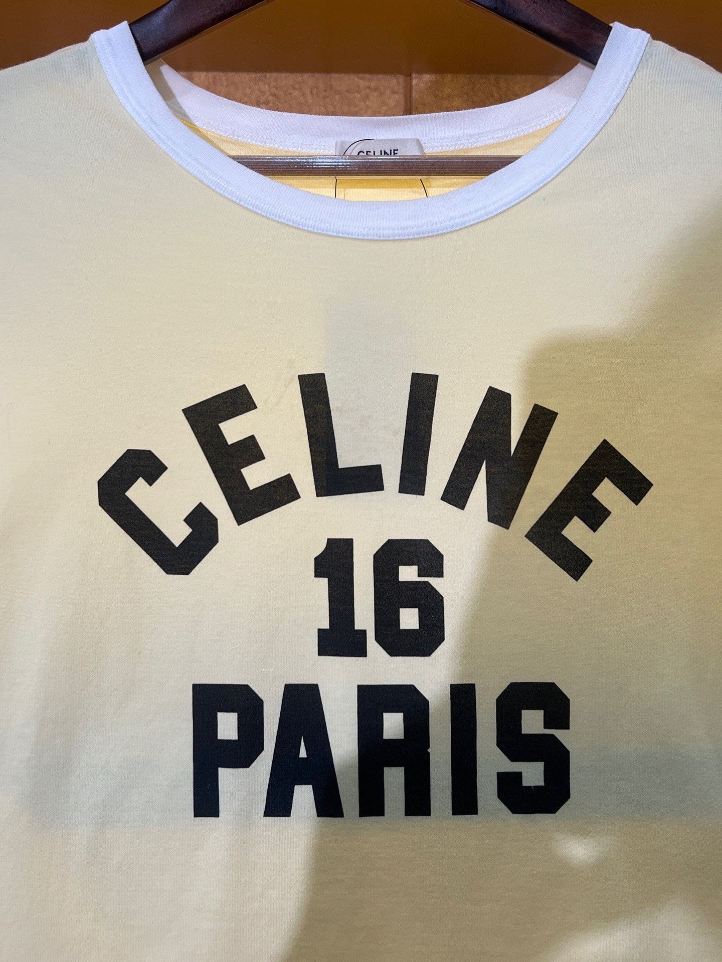 Celine Celine Yellow Letter Short-Sleeve Size M / US 6-8 / IT 42-44 - 3 Thumbnail