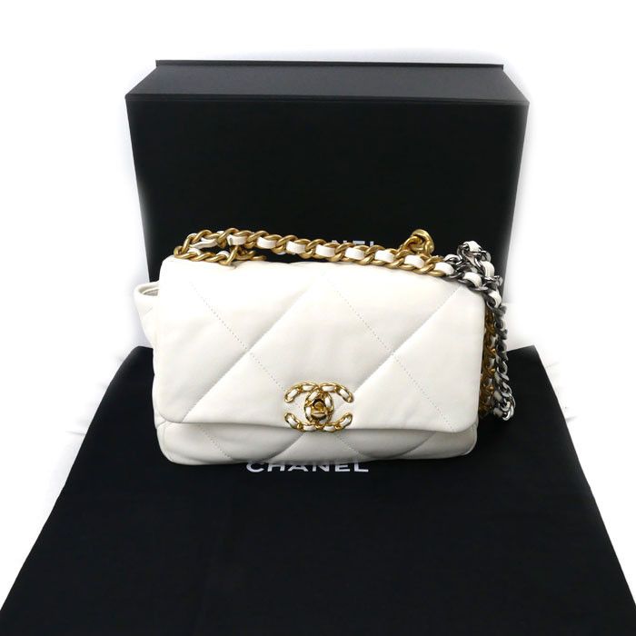 Chanel Chanel Chanel 19 Shiny Lambskin Shoulder Bag Leather Shoulder Bag AS1160 DUTY FREE for USA Size ONE SIZE - 10 Thumbnail