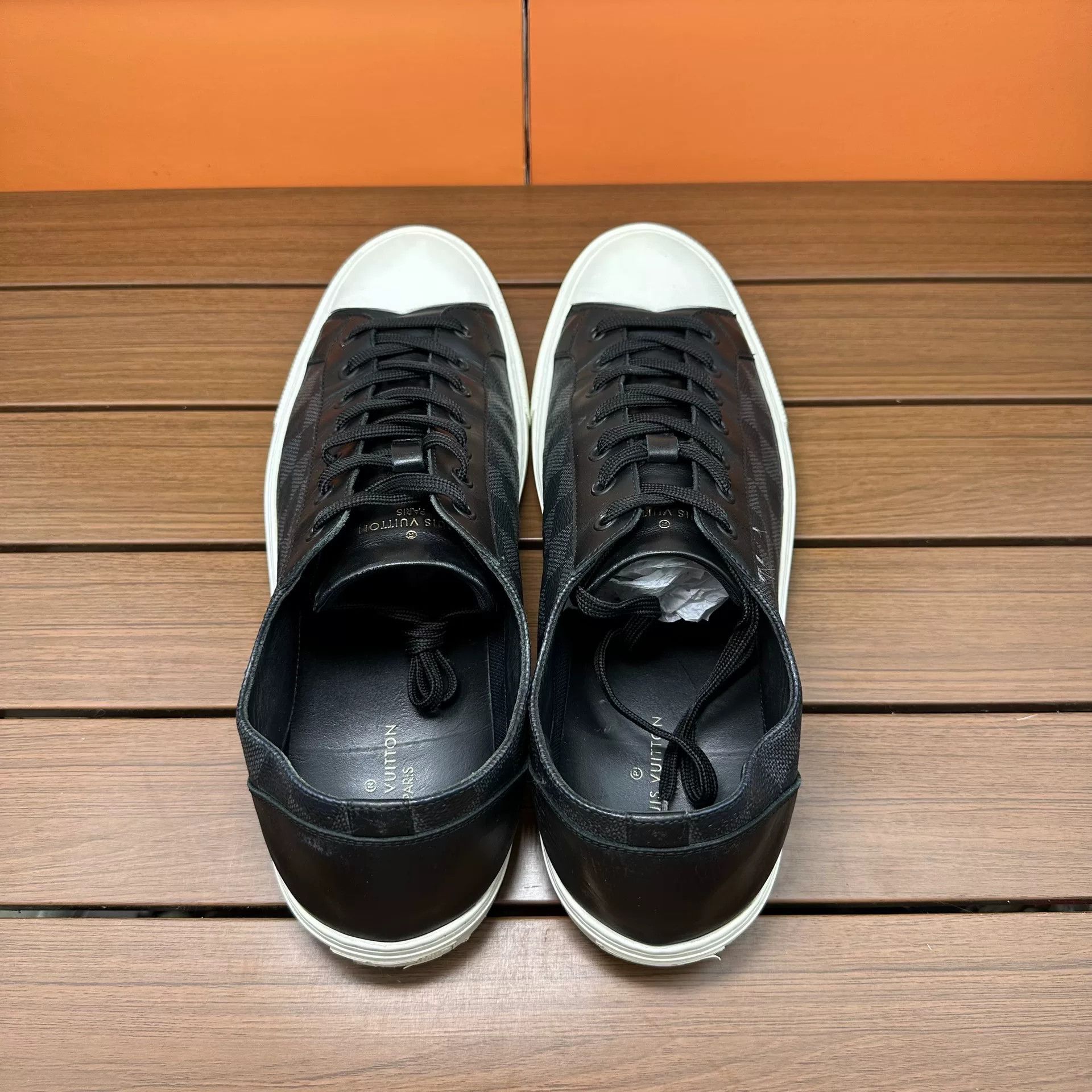 Louis Vuitton Louis Vuitton Casual Black Lowtop Sneakers 10 Men Size US 10 / EU 43 - 4 Thumbnail